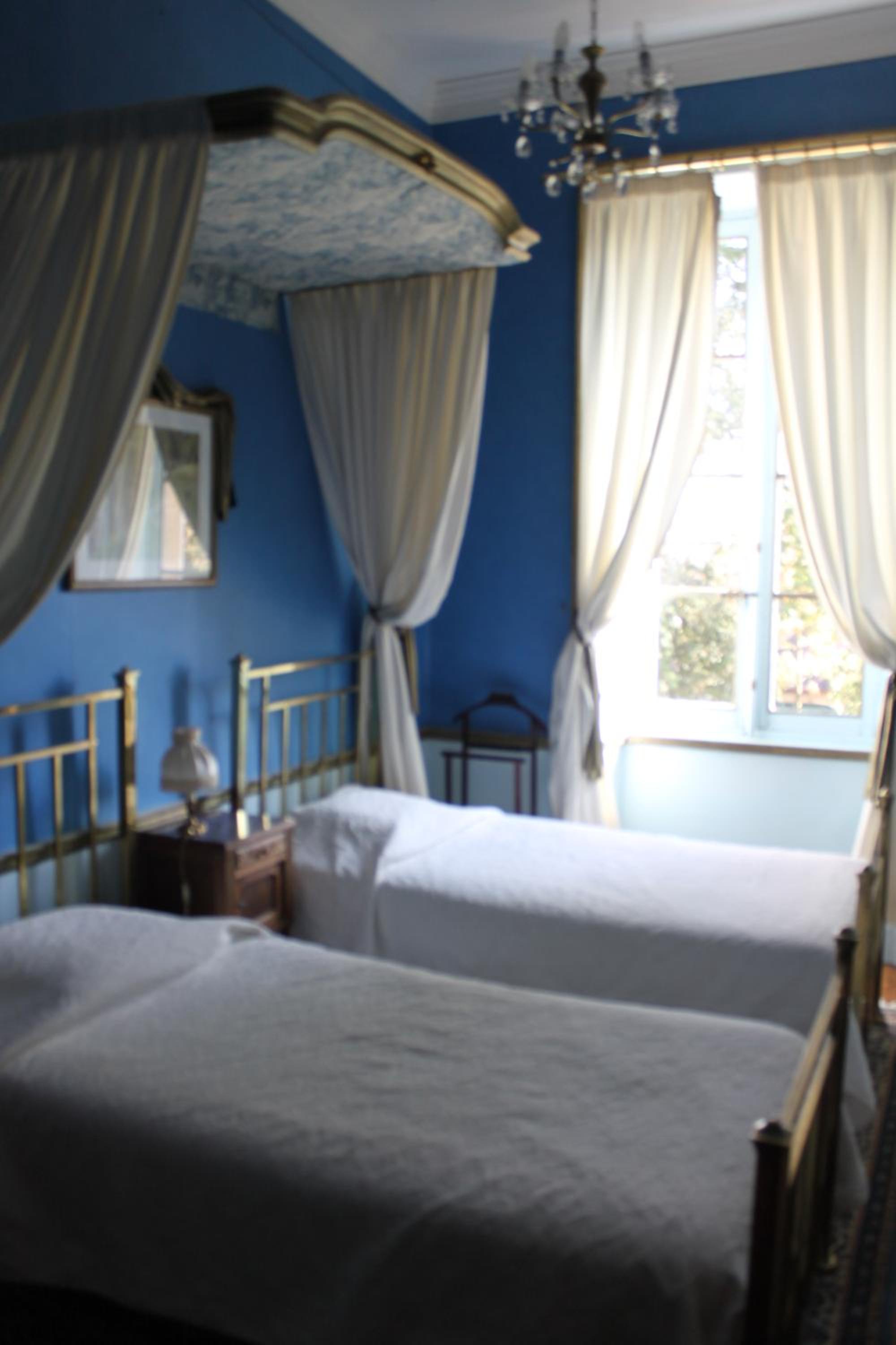 Chateau de Longeville view 3