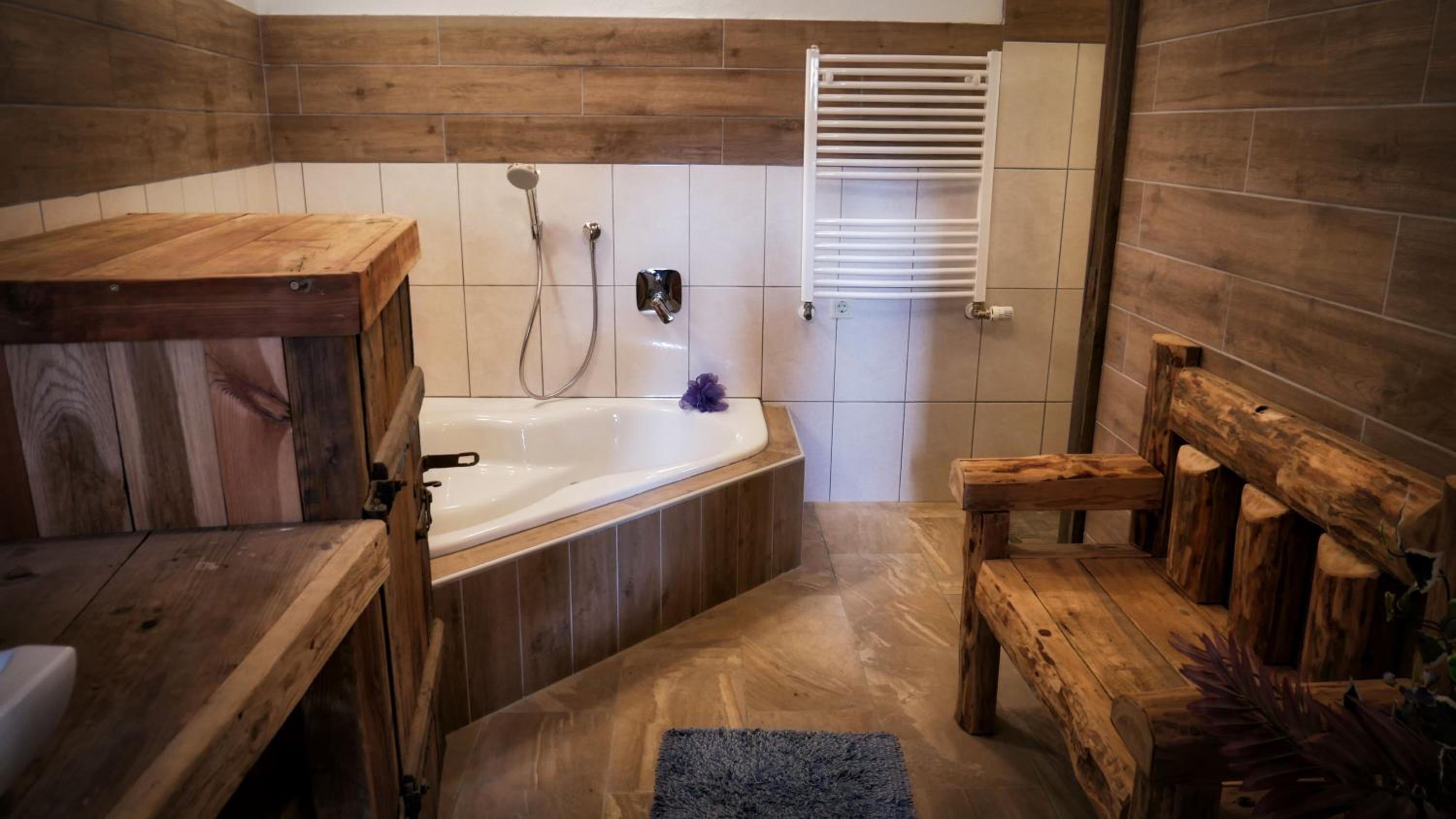 Tiefala's Eck en Stubenberg — bathroom