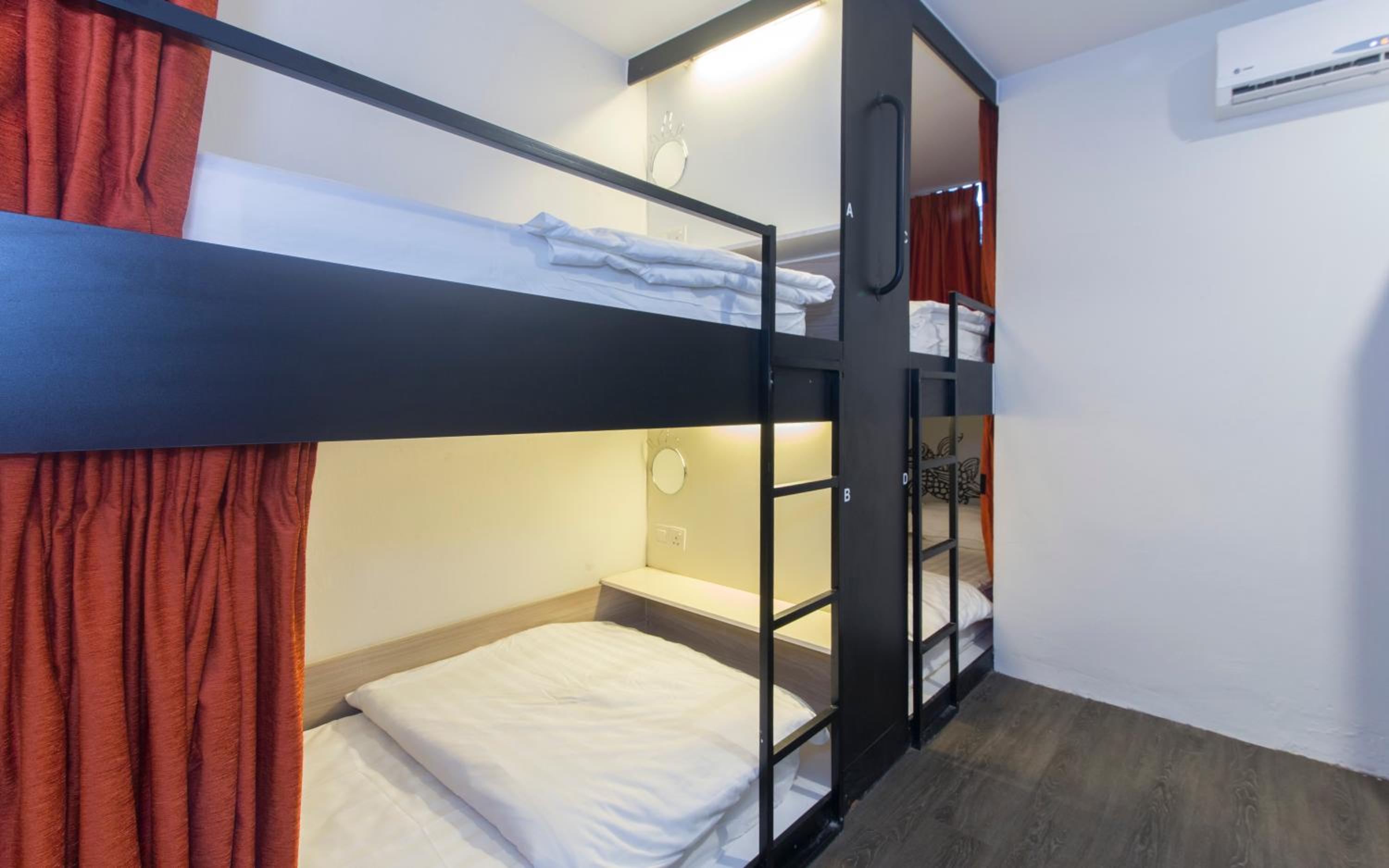 Kitez Hotel & Bunkz