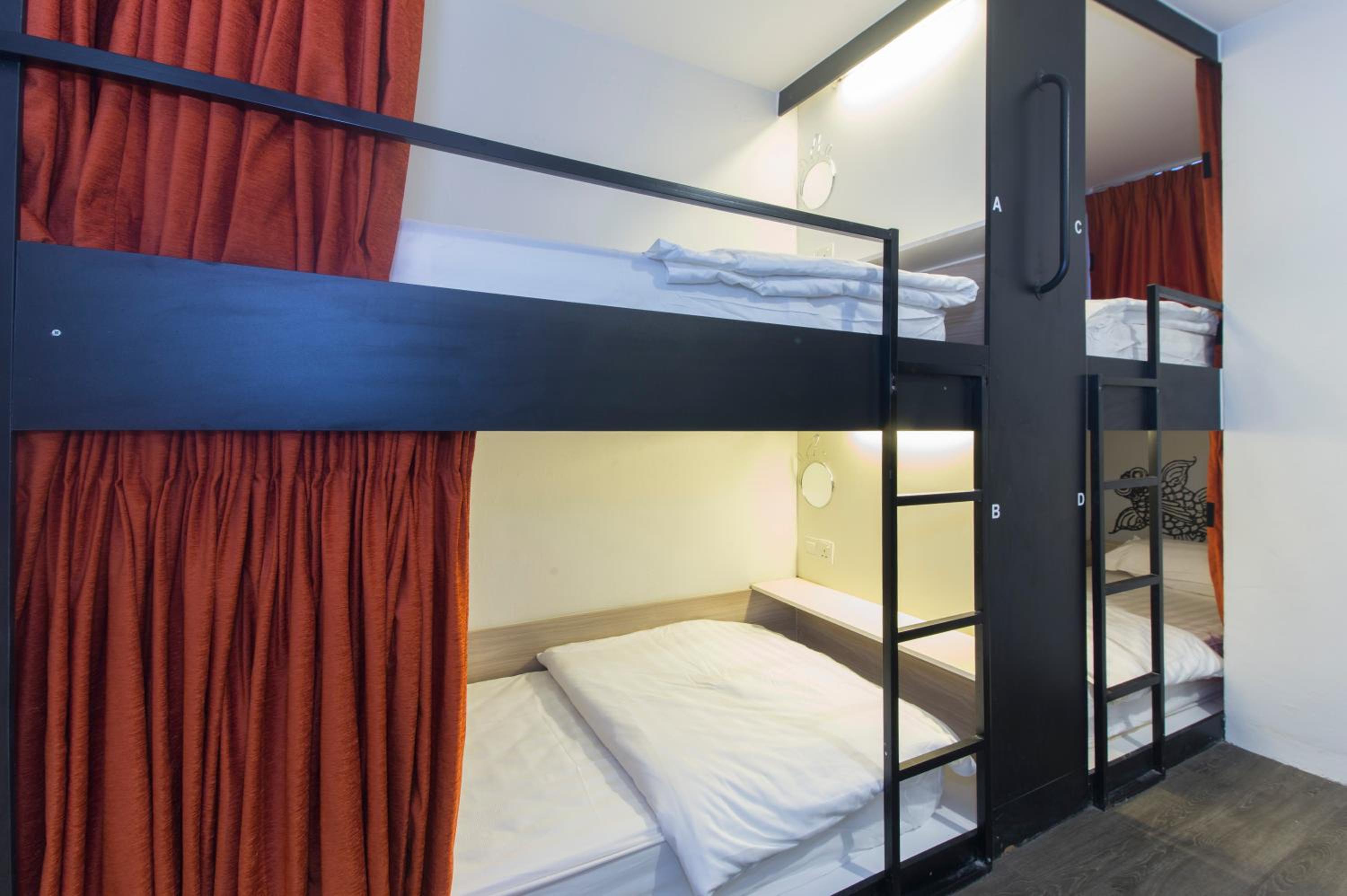Kitez Hotel & Bunkz