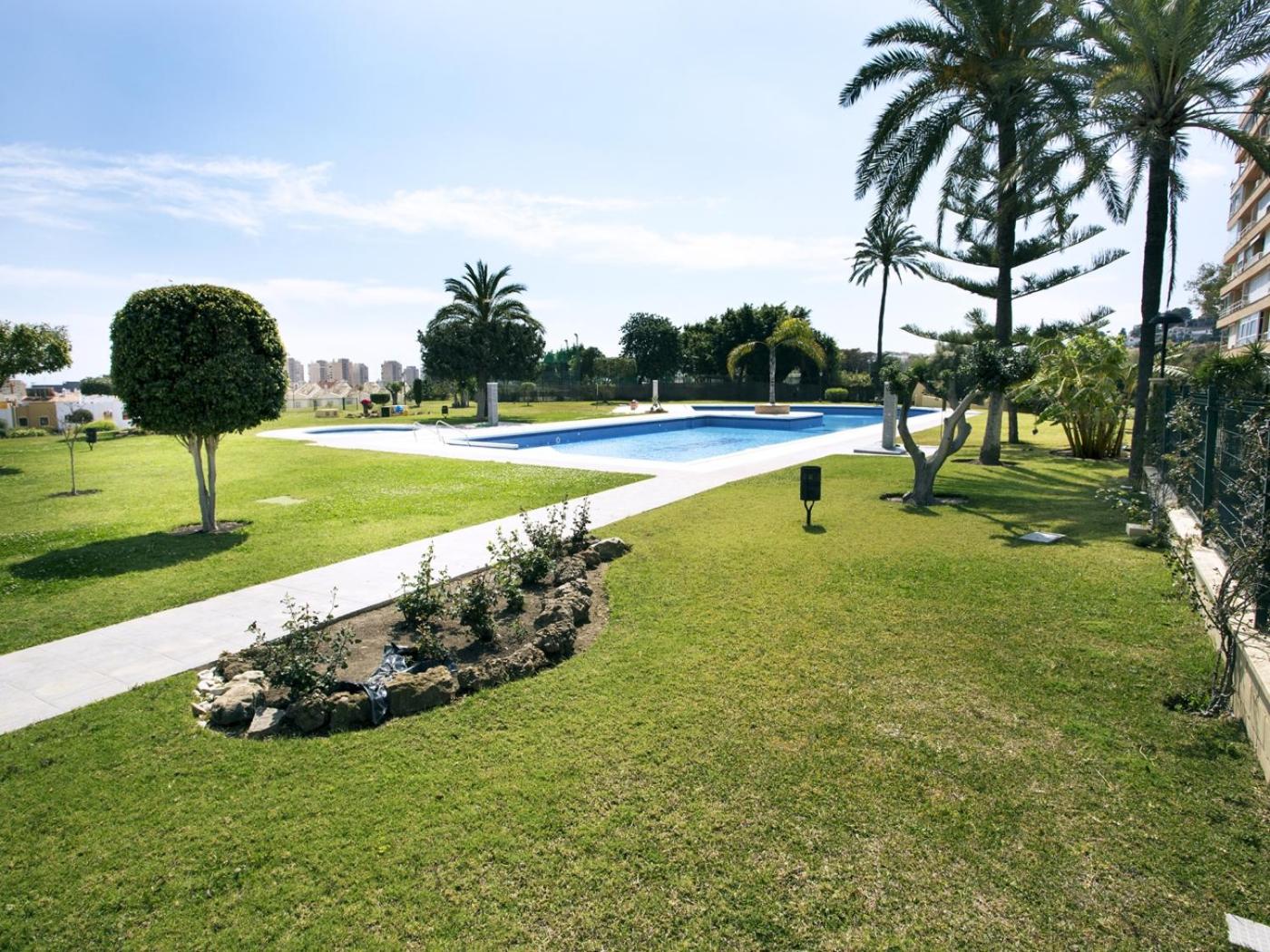 MONKÓ - AMAZING SEA VIEWS, COMFORTABLE & POOL o photo 2