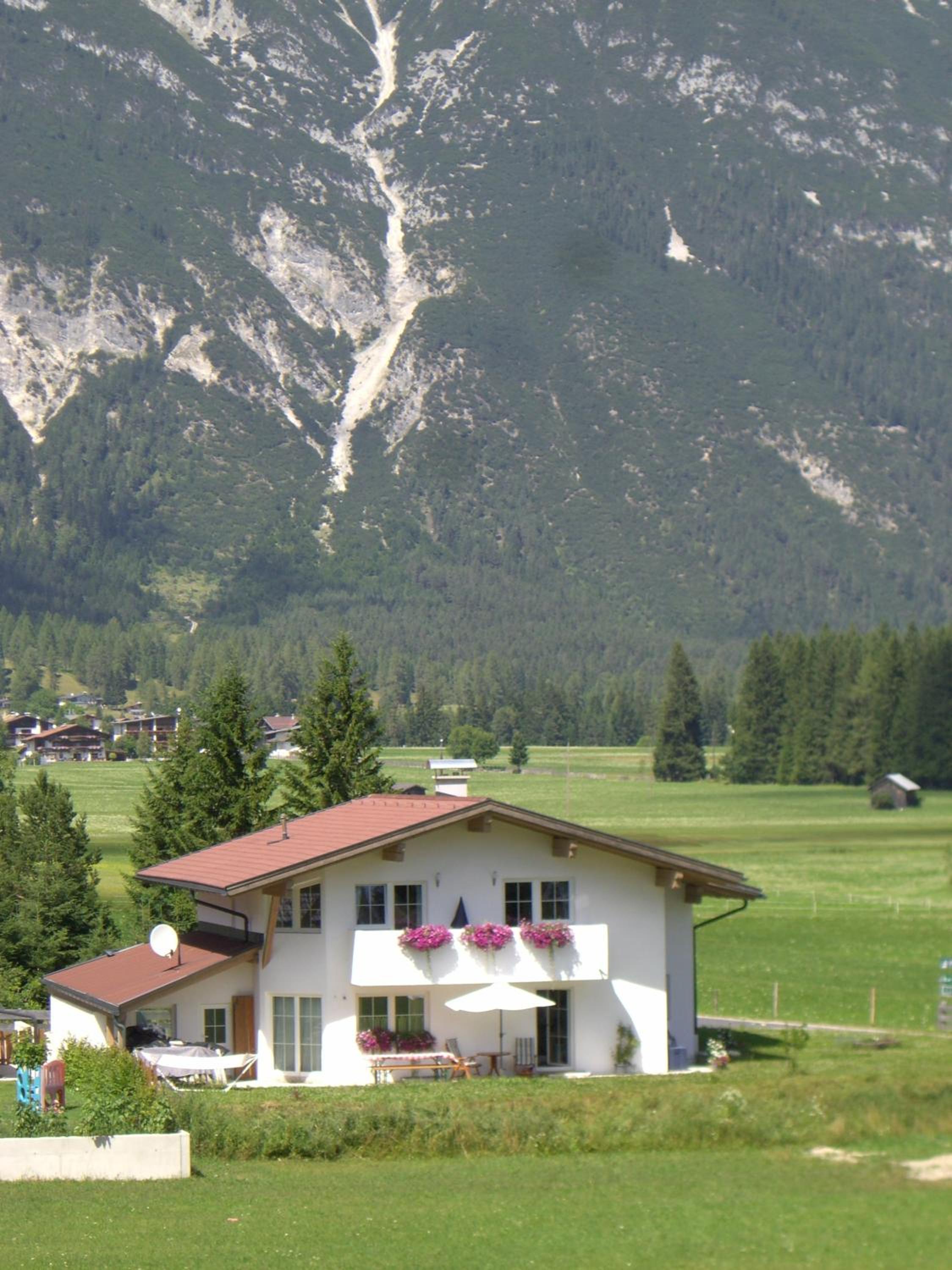 Photo 24