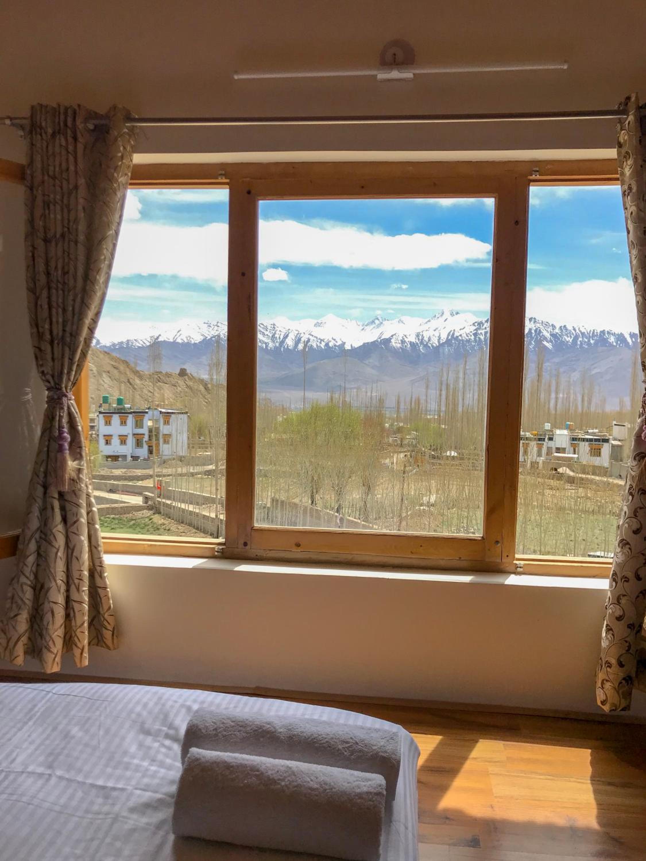 Heschuk Guest House view 5