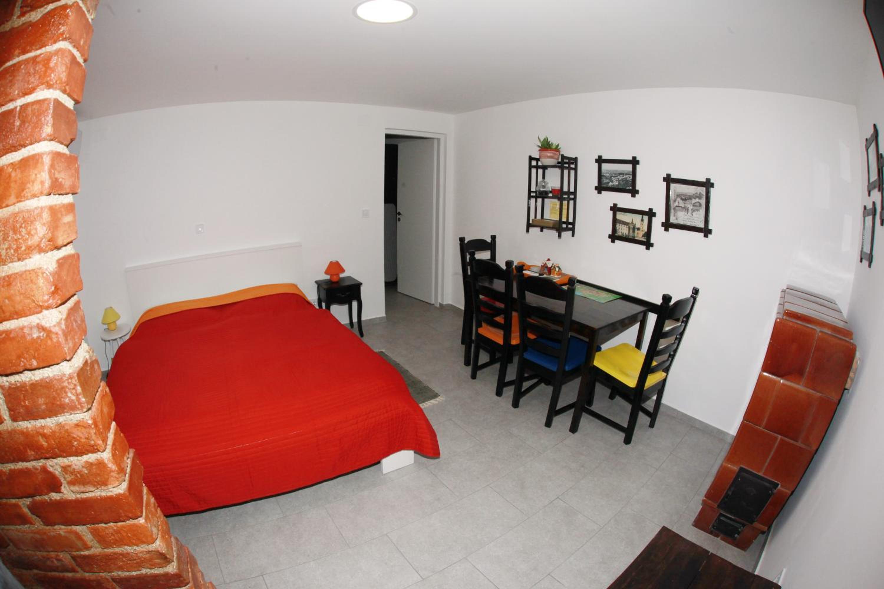 Photo 46