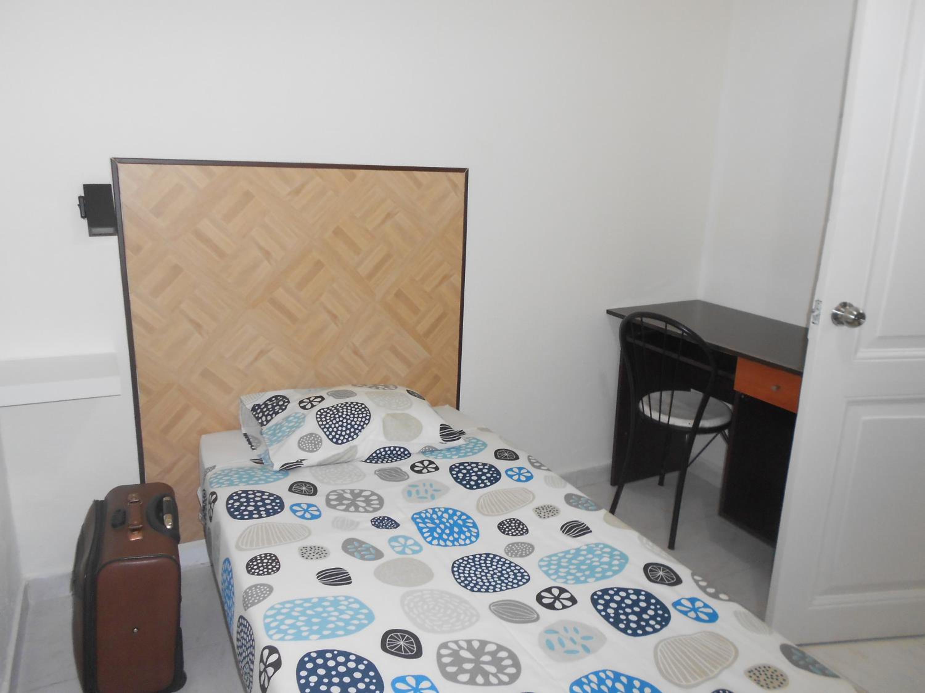 Crescent Rooms