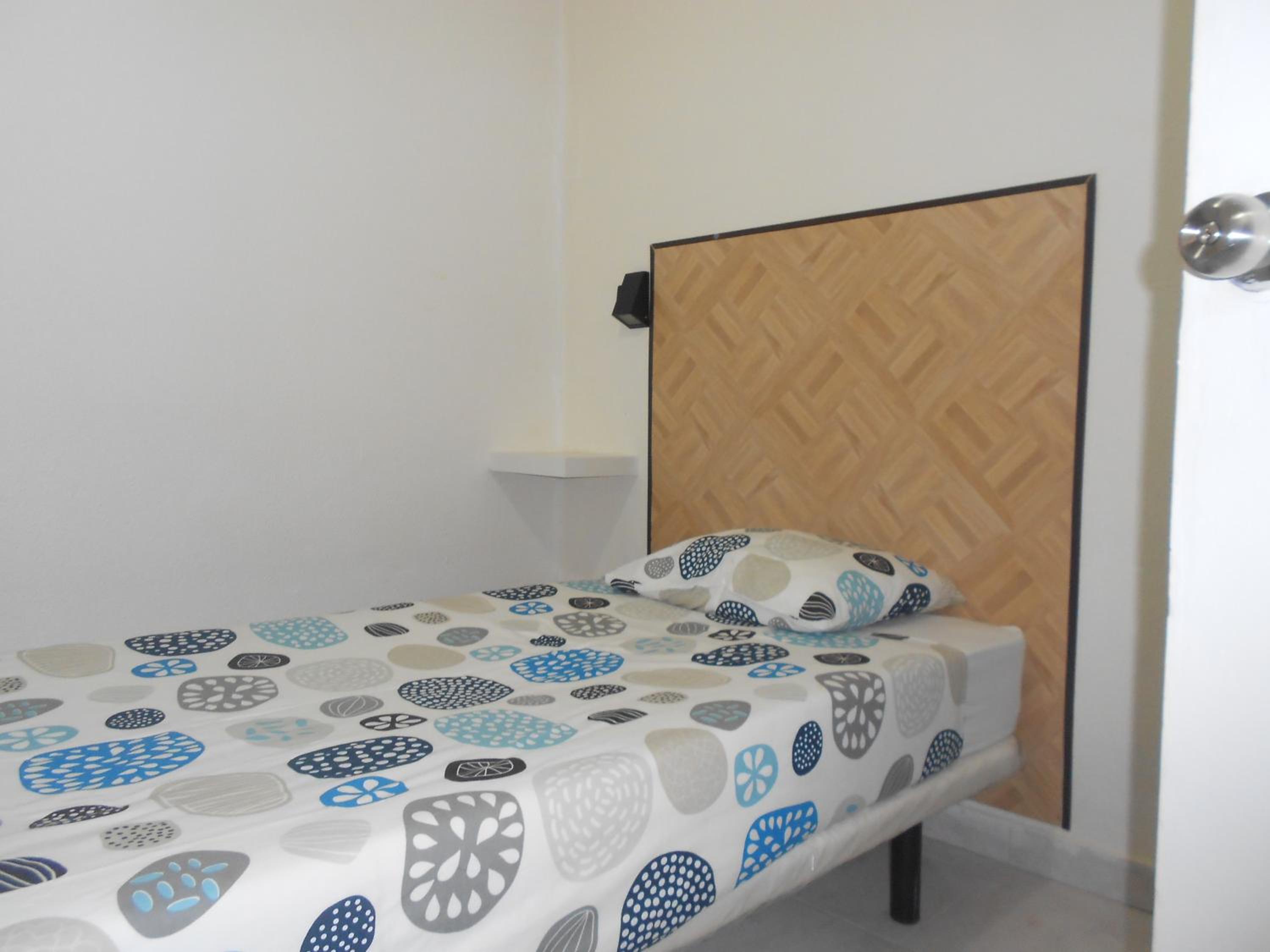 Crescent Rooms