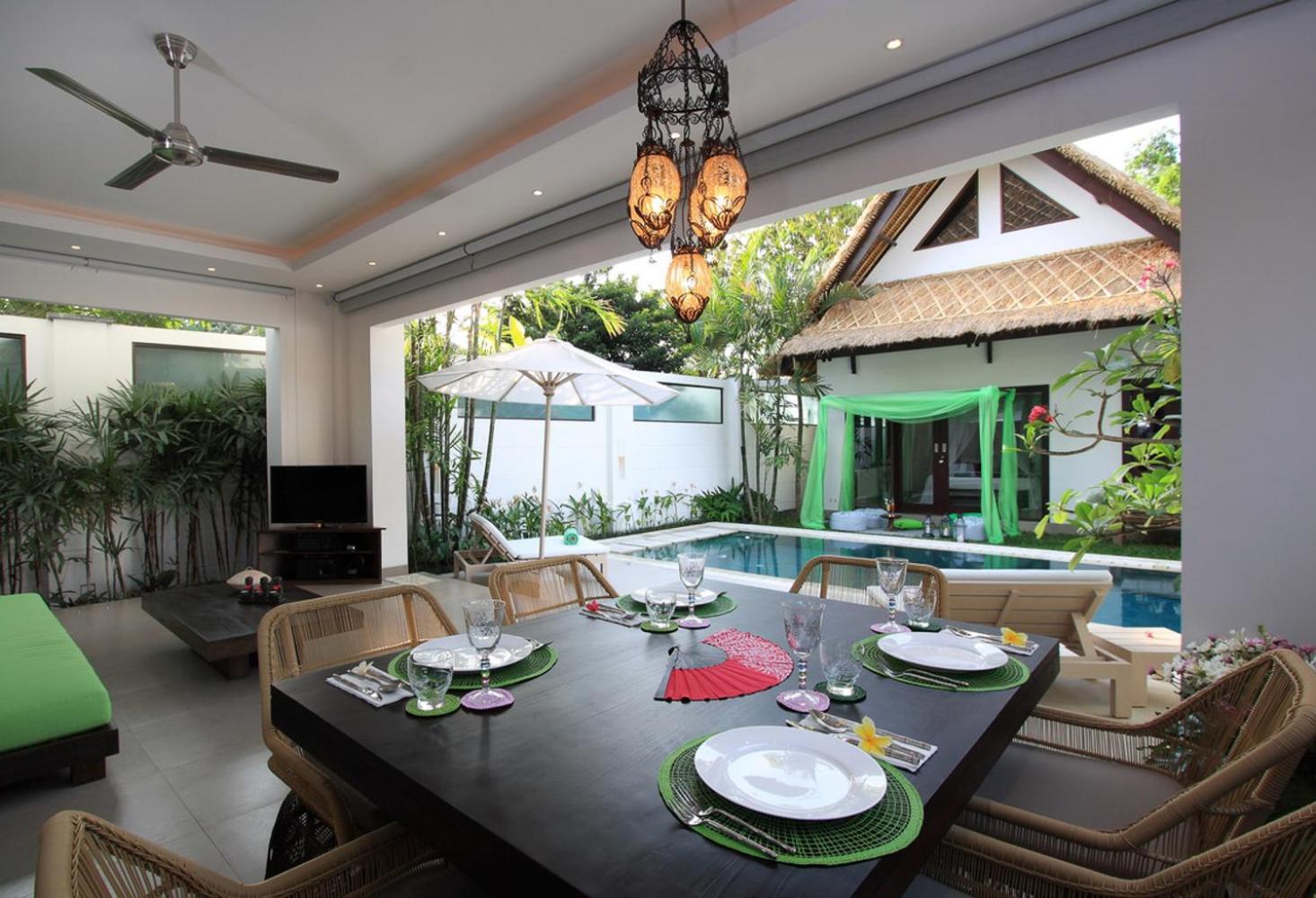outdoor BBQ area