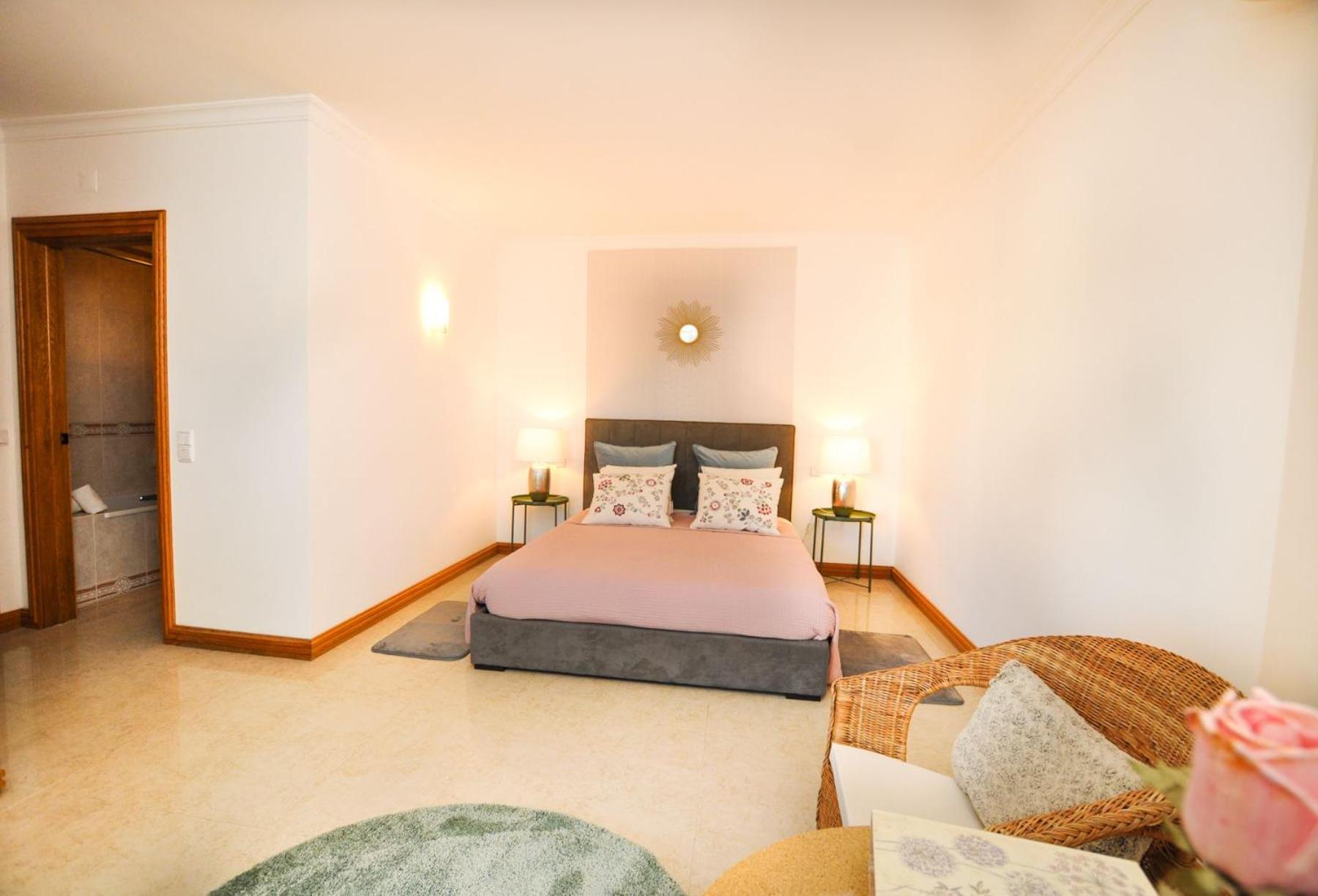 Galé Mar by OCvillas view 4
