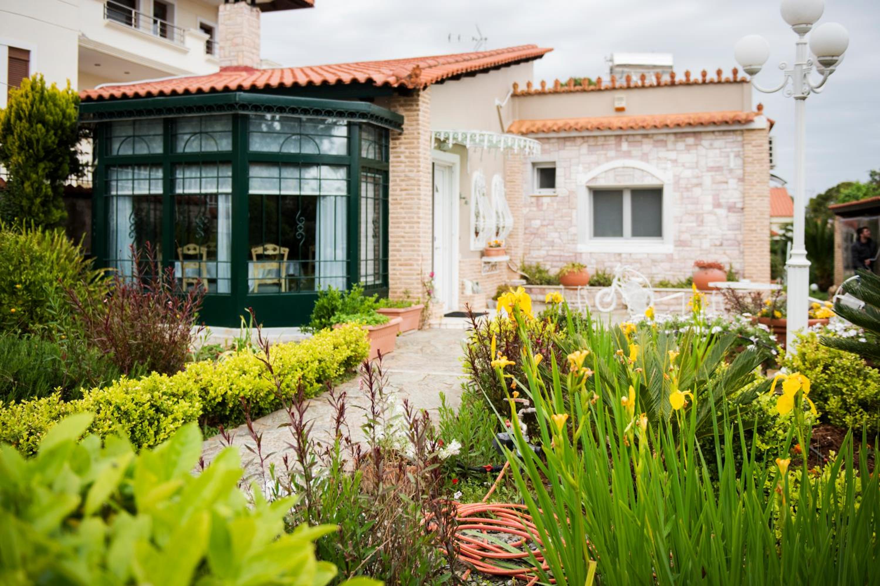 Natalie Apartments photo 5