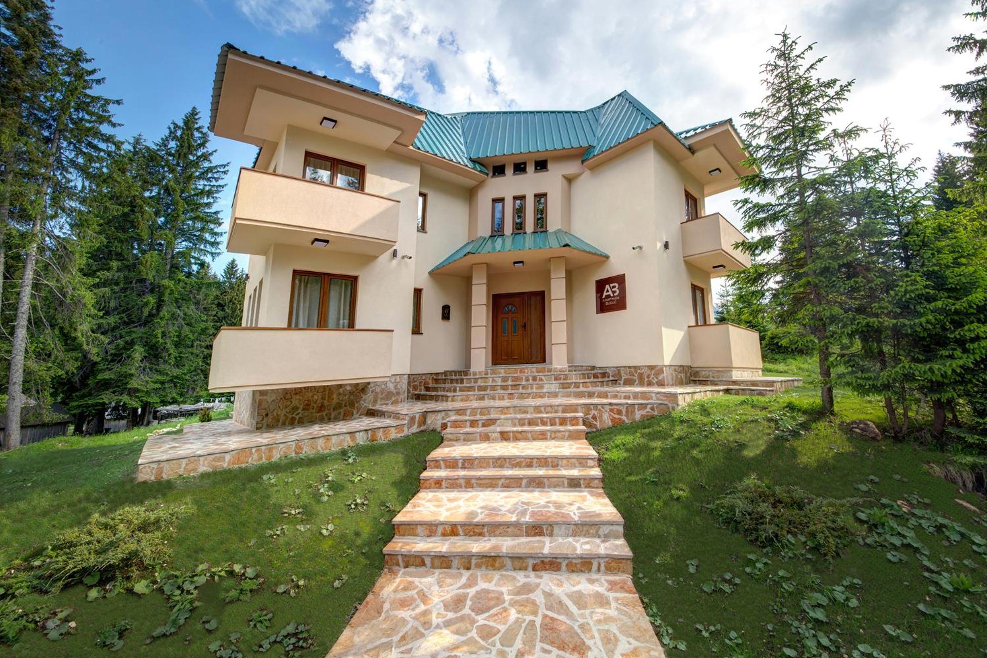 Apartmani Bijelic view 4