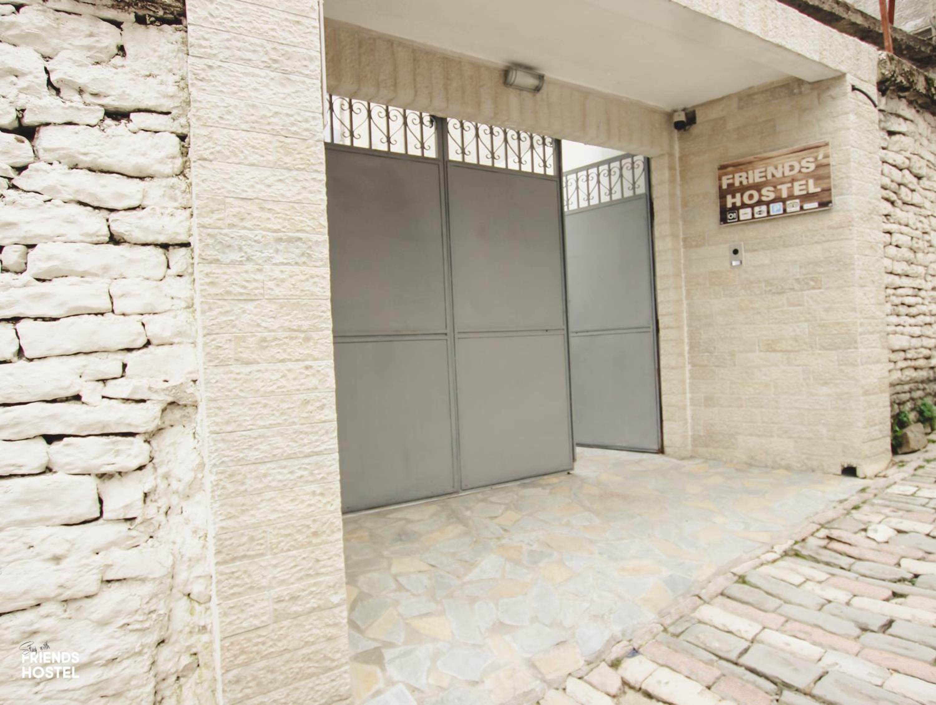 Friends' Guesthouse & Hostel