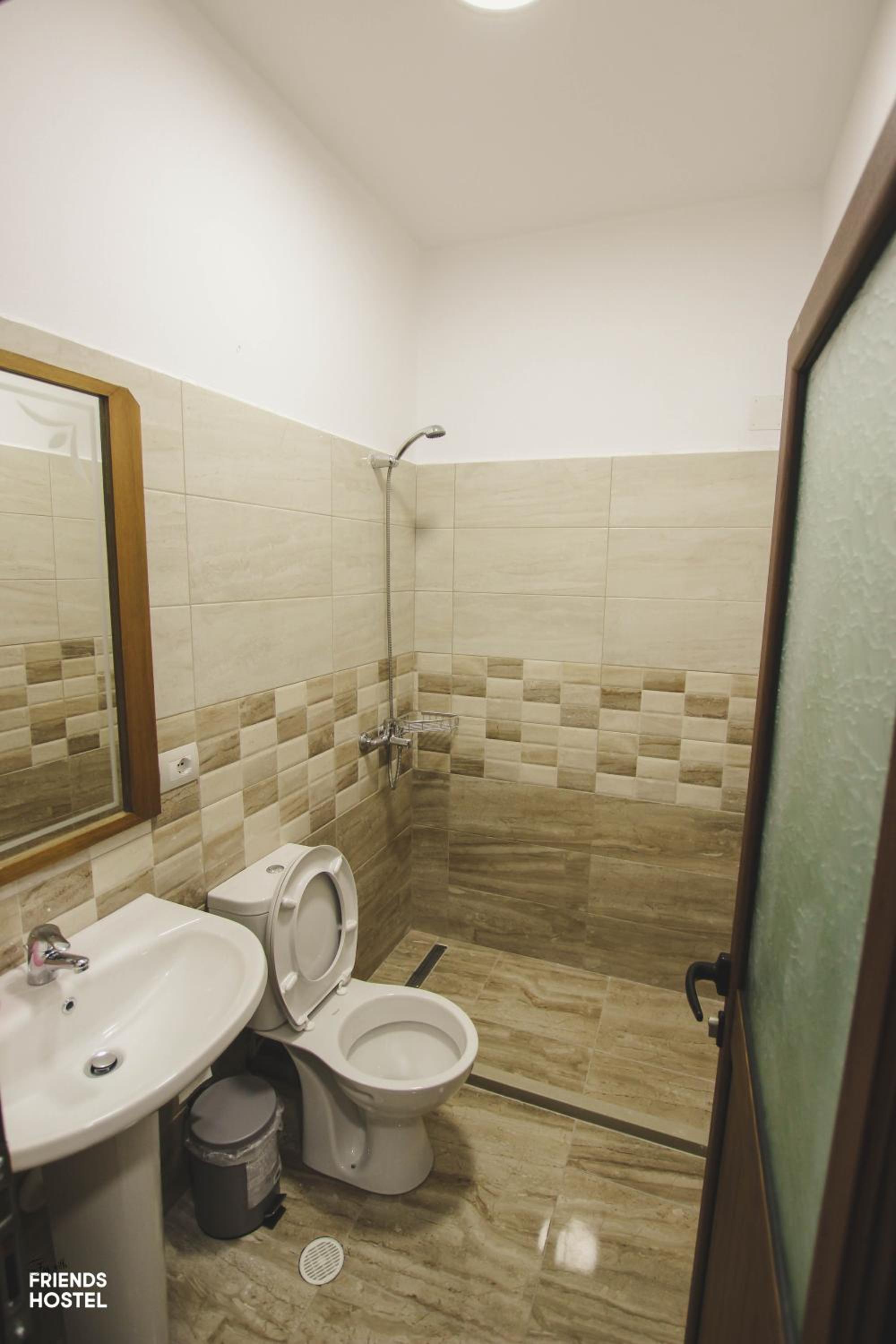 Friends' Guesthouse & Hostel