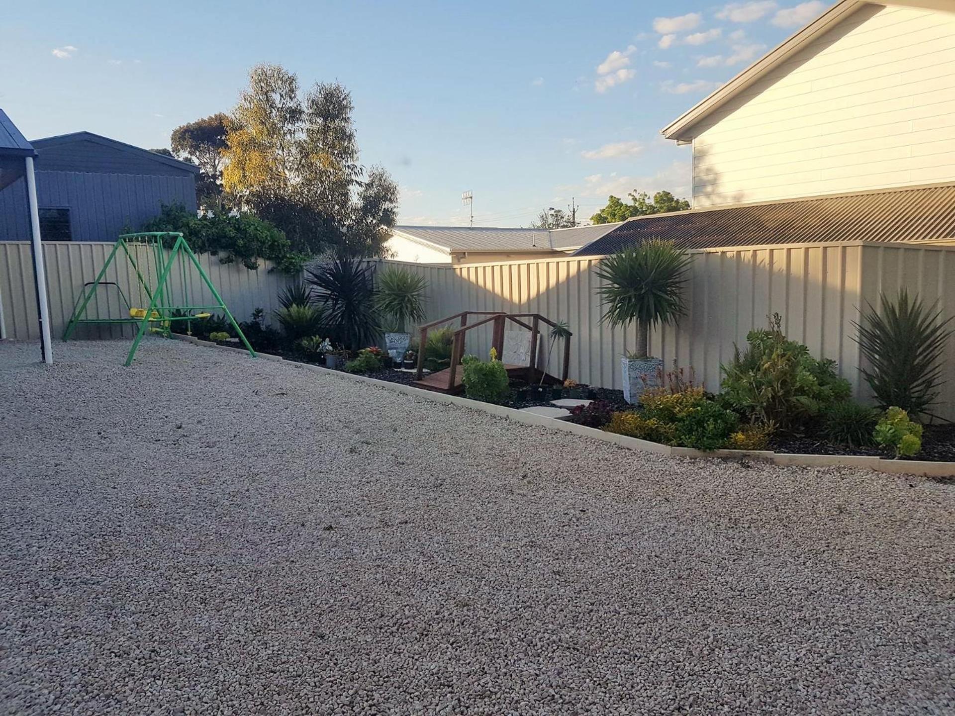 LUXURIOUS Couples Escape, SPA BATH, Netflix, NBN