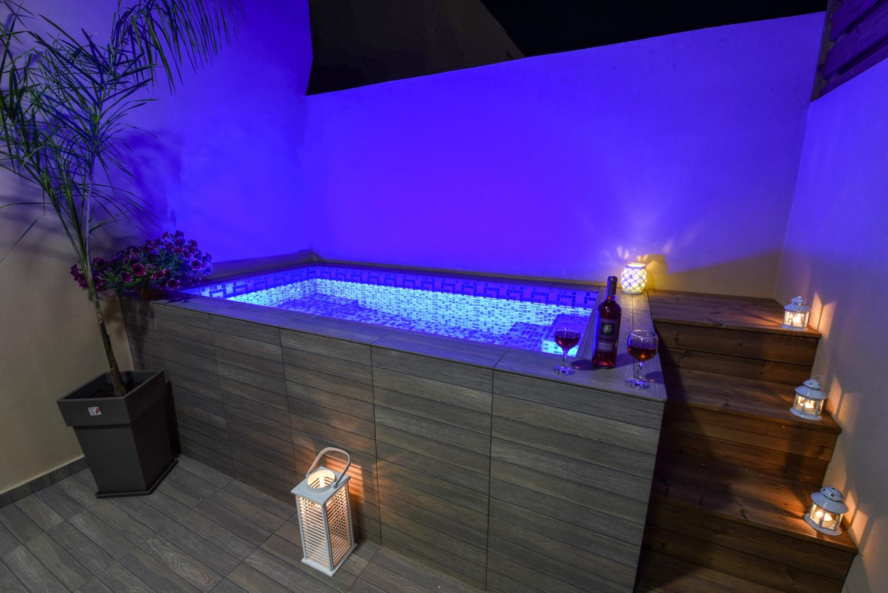 Aretousa Suites