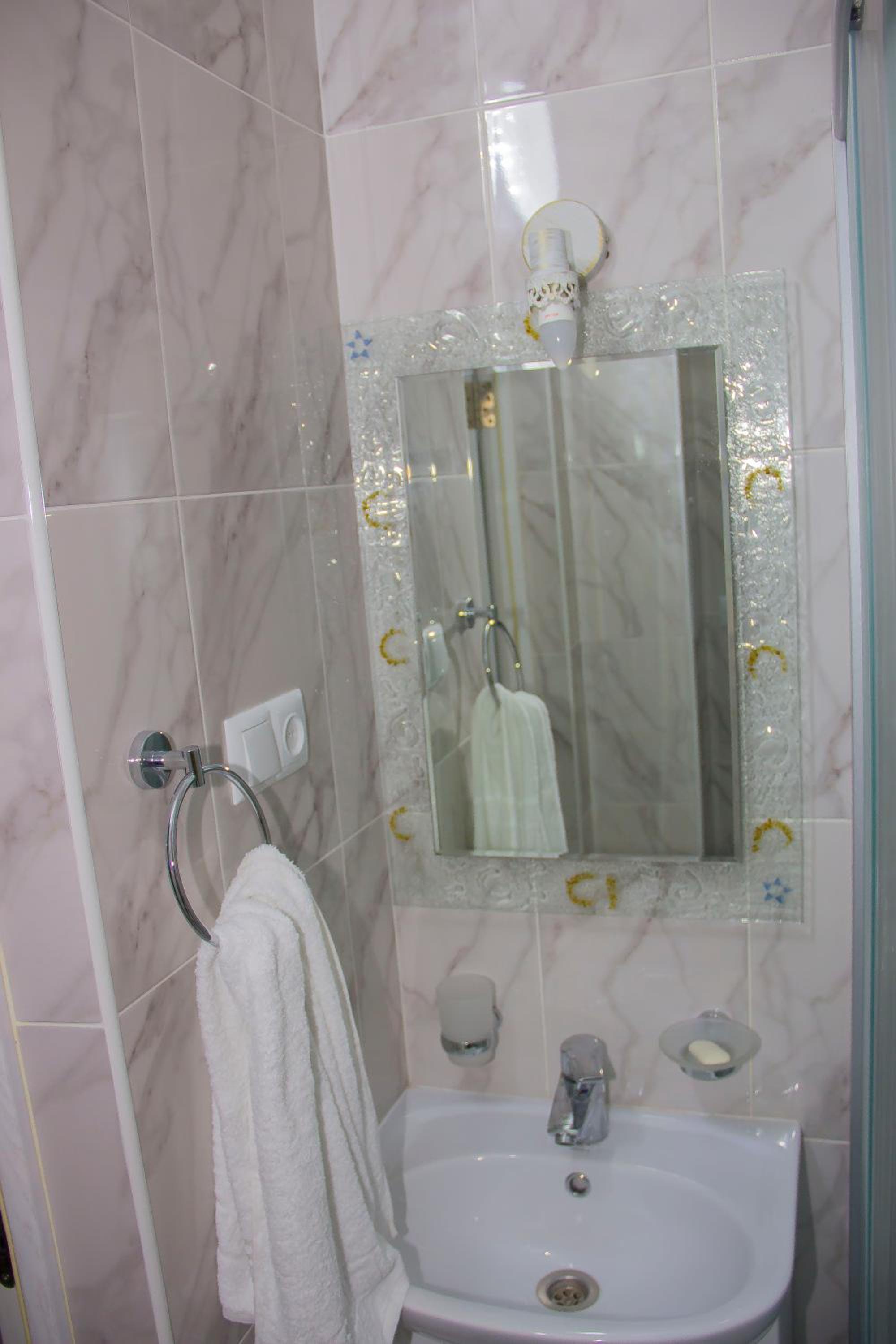 Photo 26