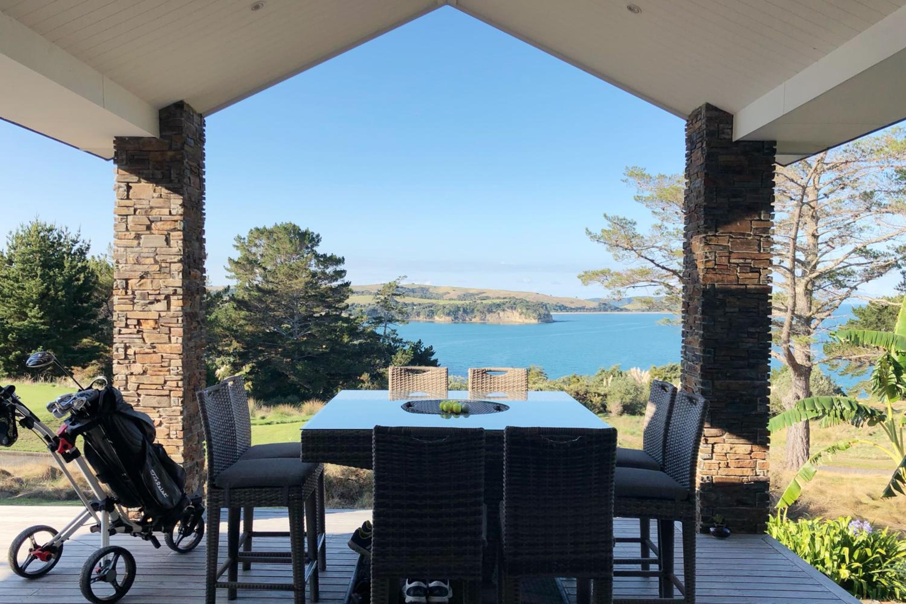 Deluxe Coastal Home & Award-winning Golf view 2