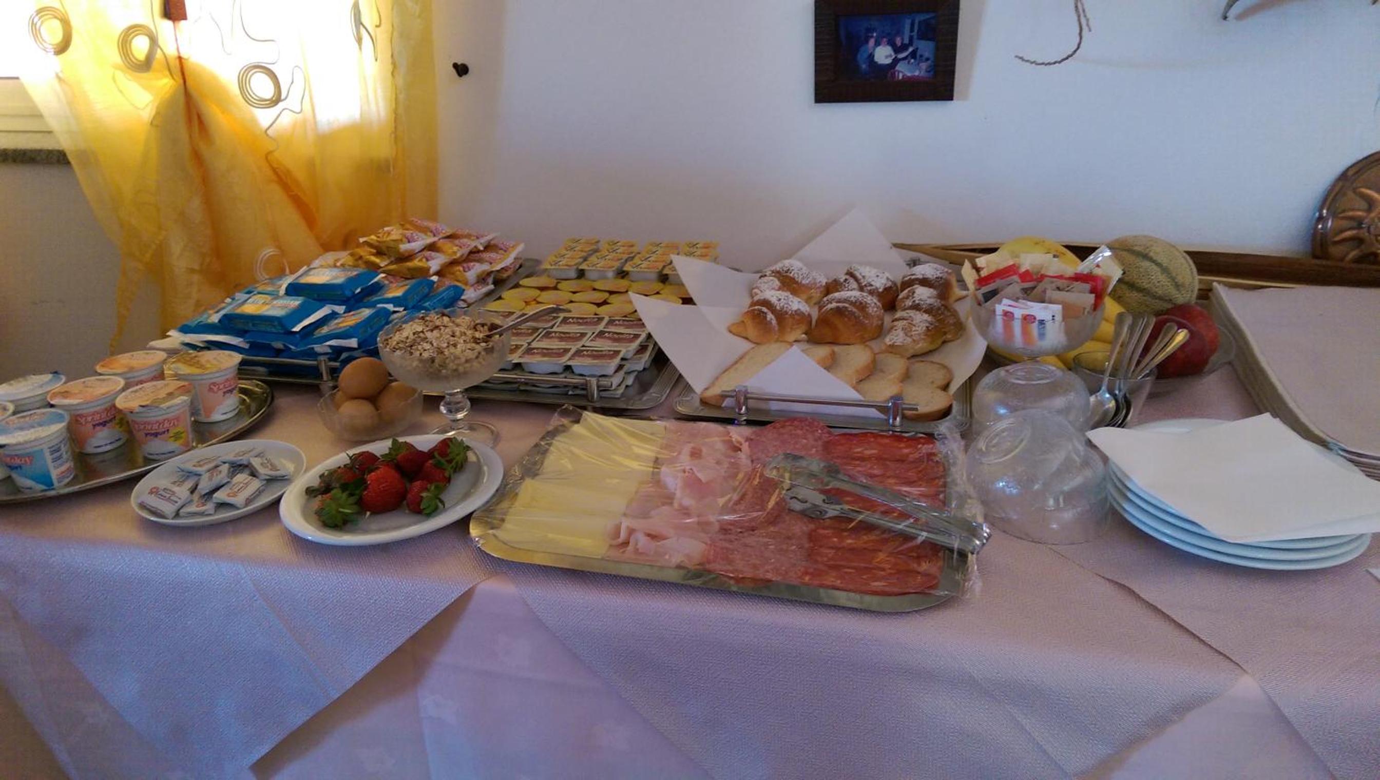Photo 25