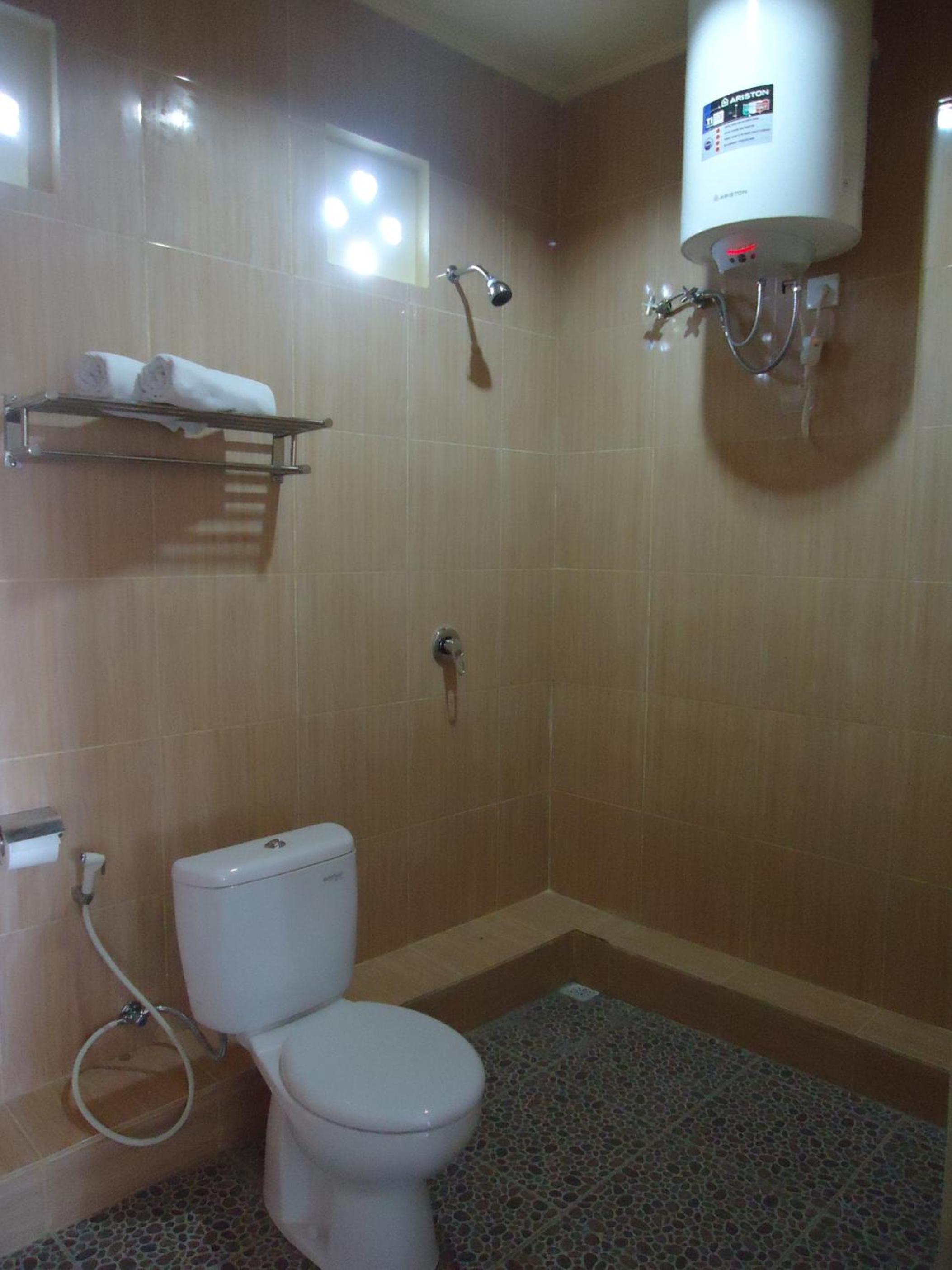 Putu Guest House 2