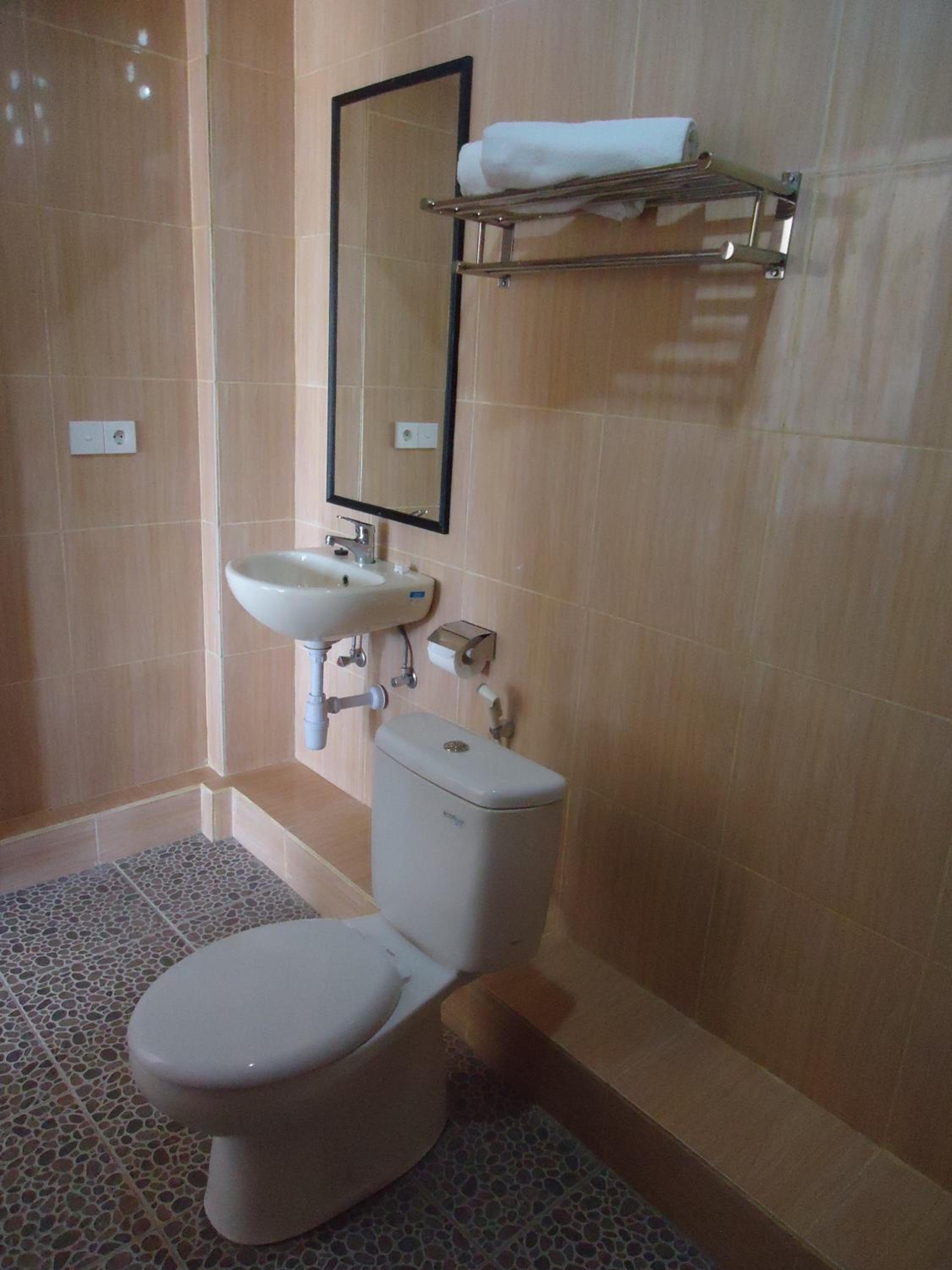 Putu Guest House 2