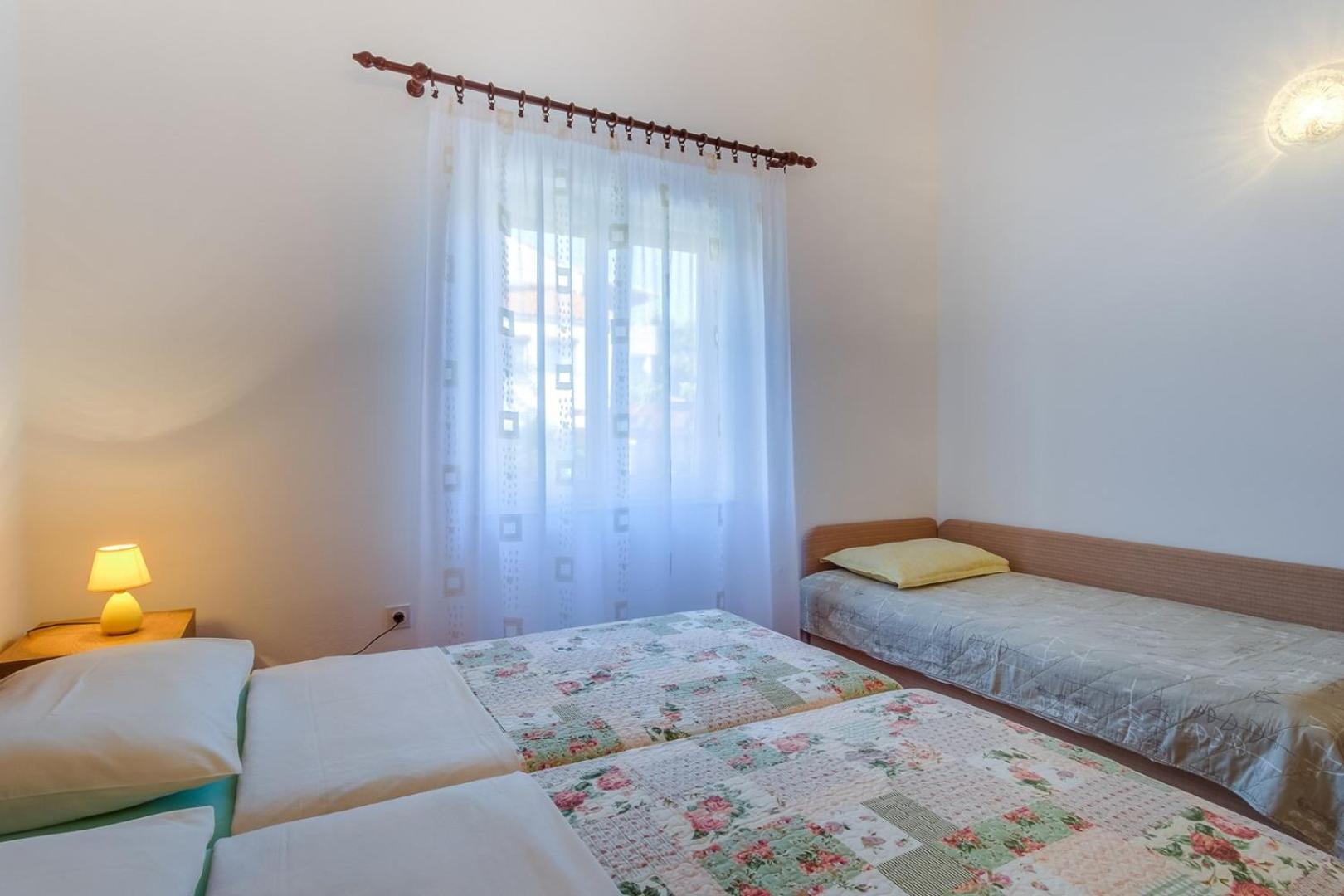 Apartments Leonarda, Mali Lošinj view 3