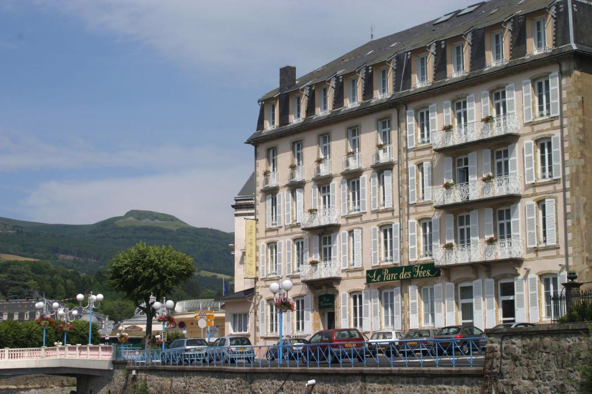 hotel building