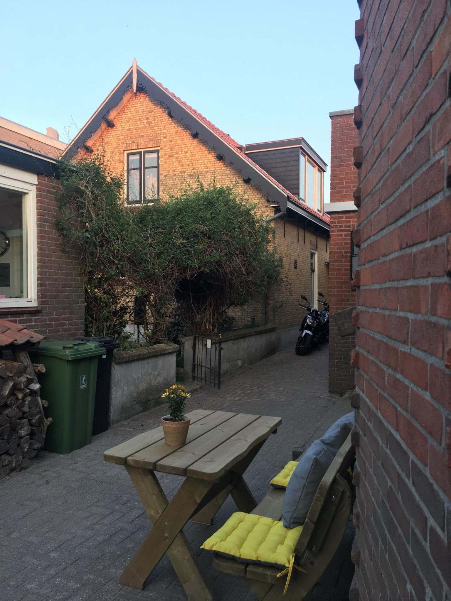 Photo 42