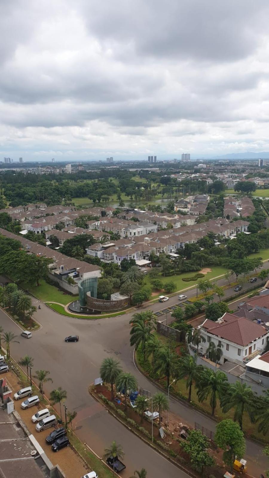 M-Town Residence Gading Serpong by J`s Luxury Apartment view 5