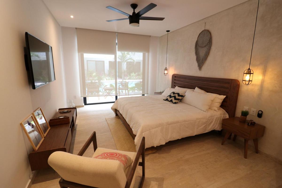 Beautifully Minimalistic Studio Wrapped in Nature by Stella Rentals - Property Image 15