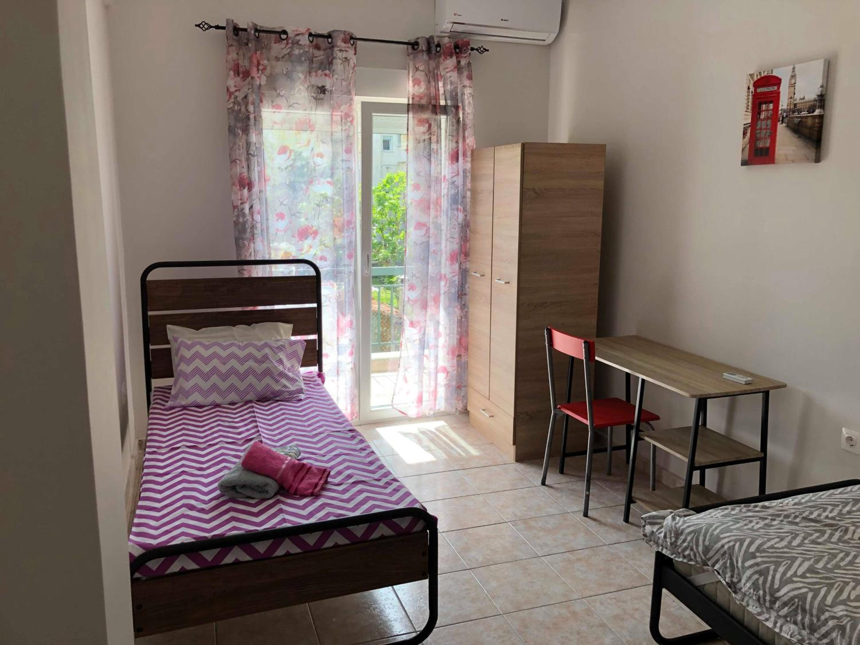 Samakovlis Apartments