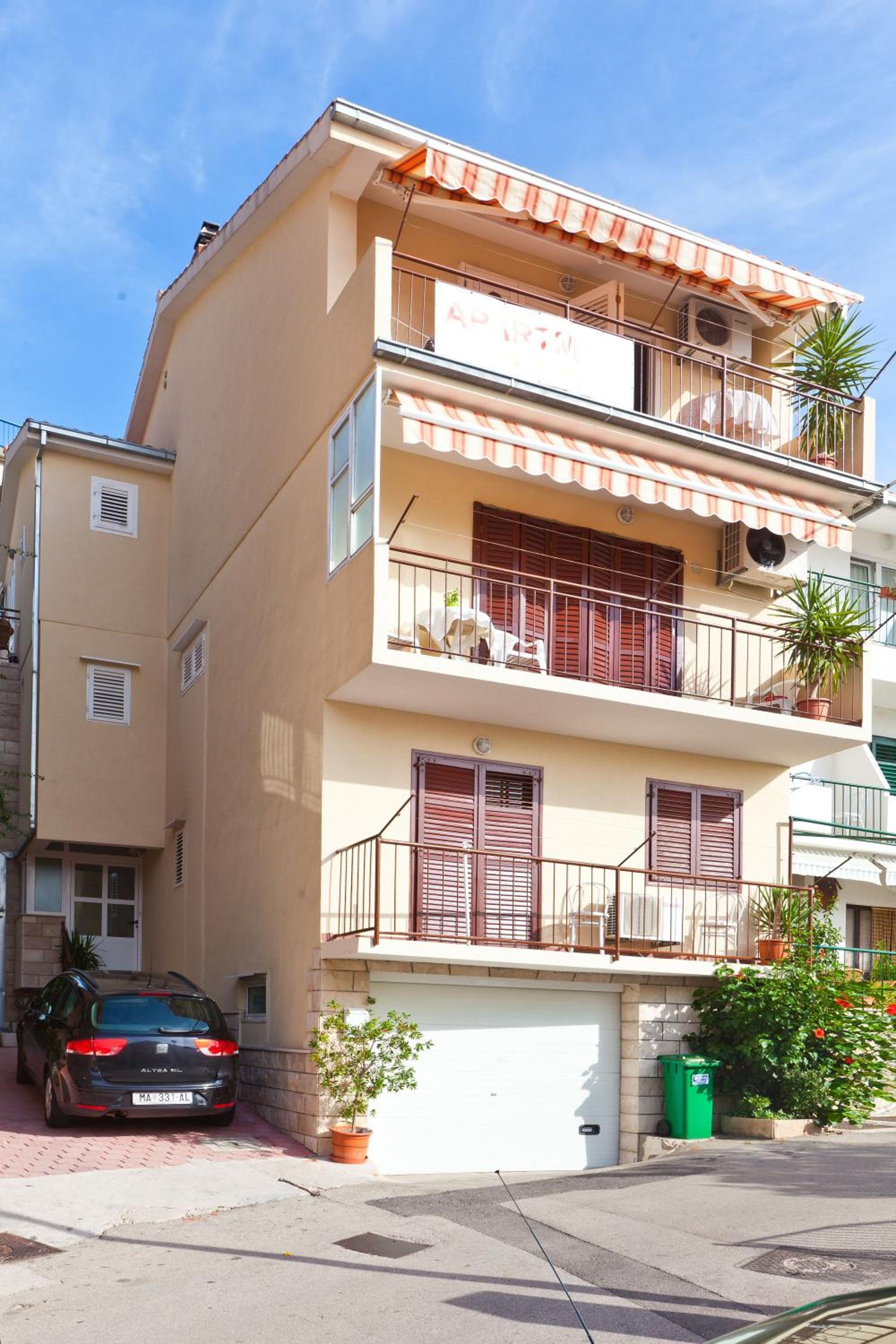 Apartments Garmaz view 2
