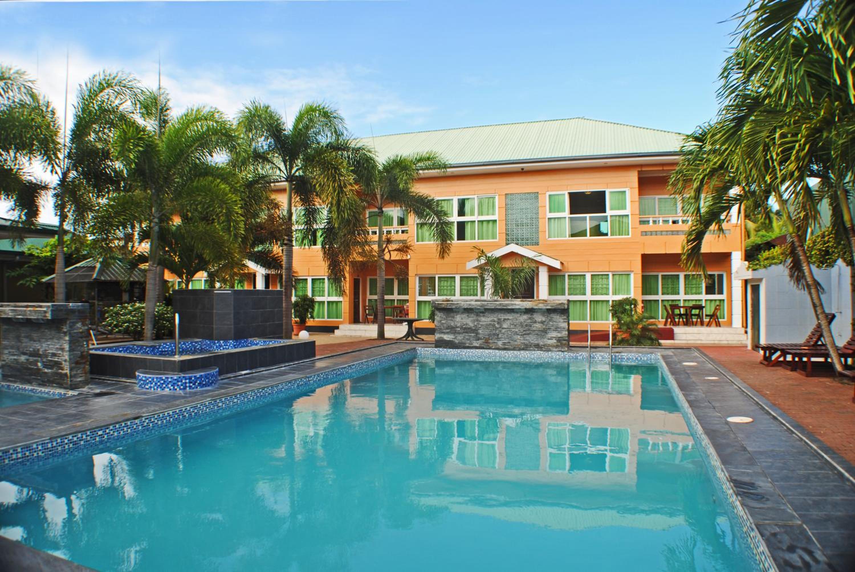Pool & Wellness