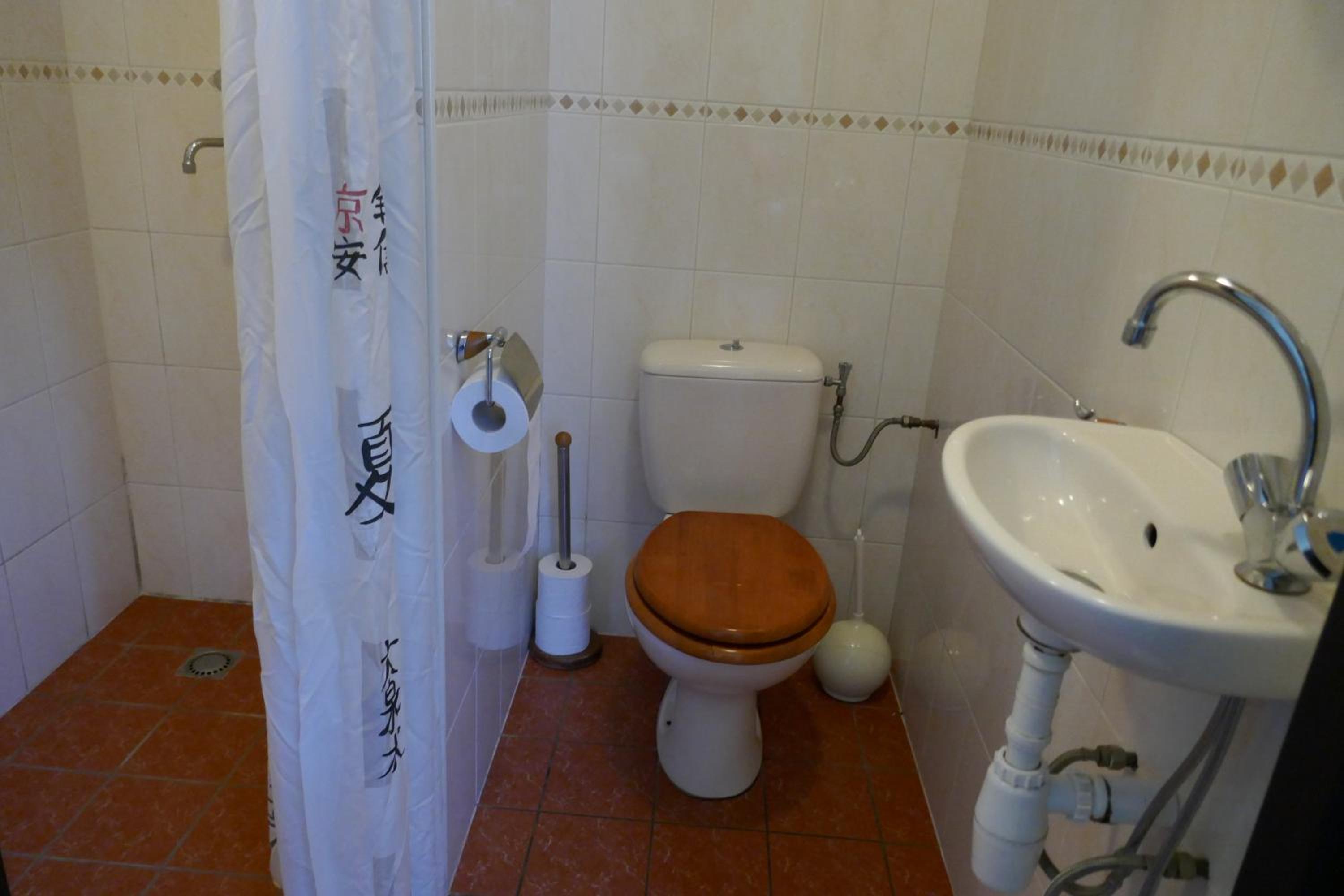 Photo 48