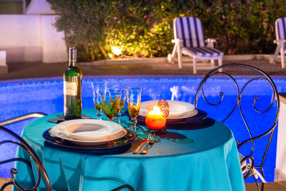 La Porta sul Mare di Capitana, accesso diretto al mare, piscina privata view 3