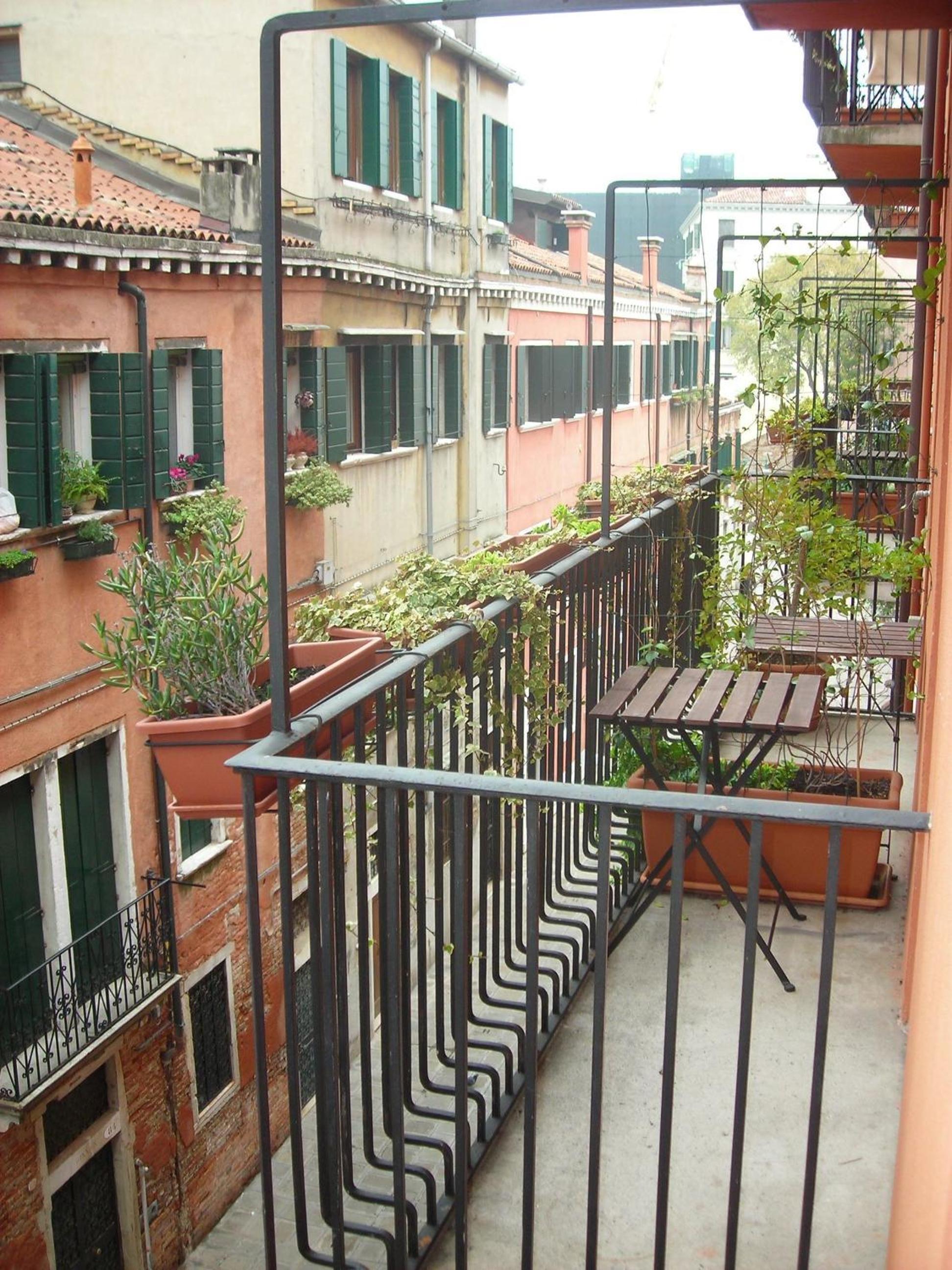 Guesthouse Alloggi Agli Artisti