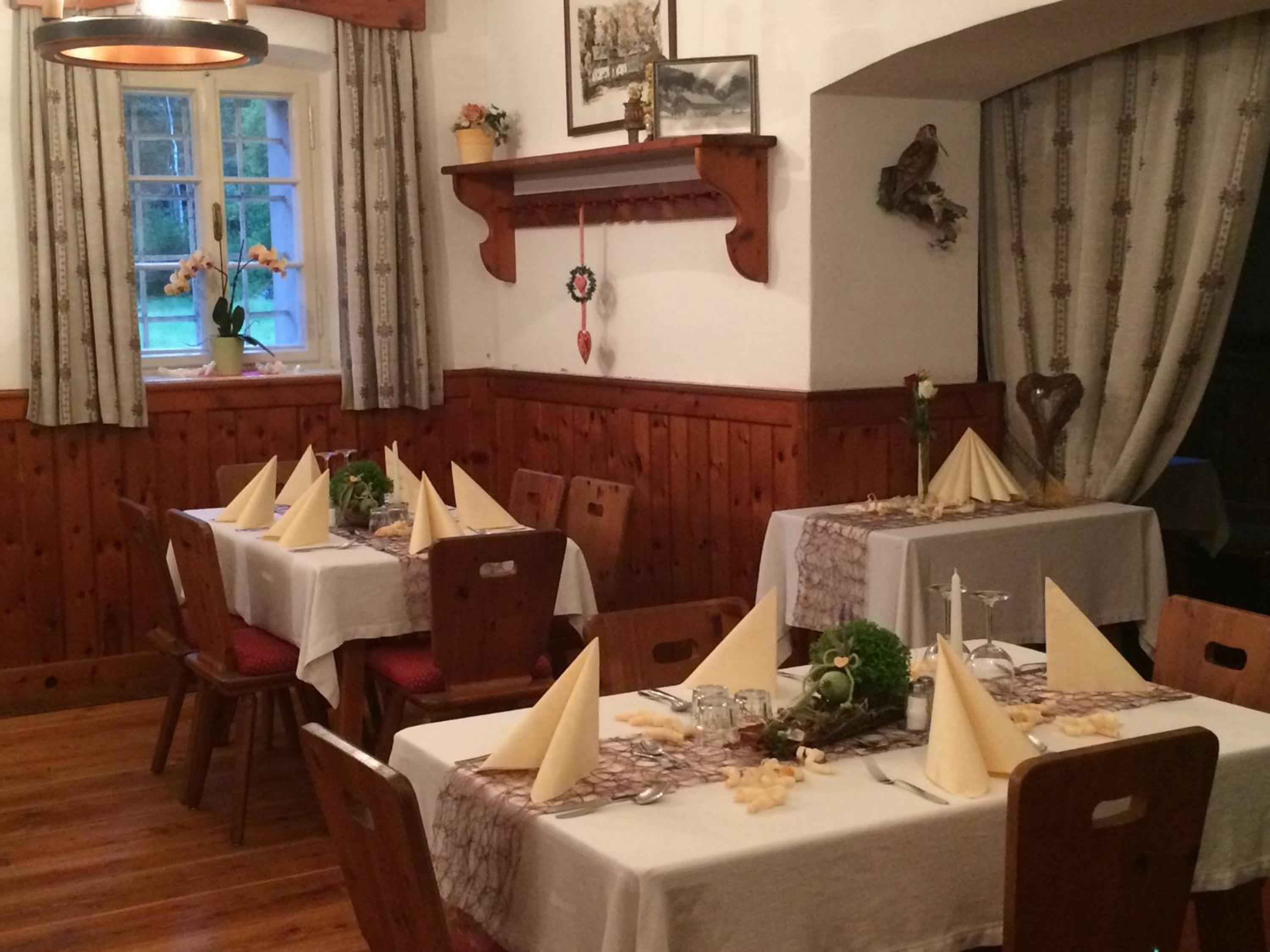 Ferienwohnungen Pflüglhof view 4