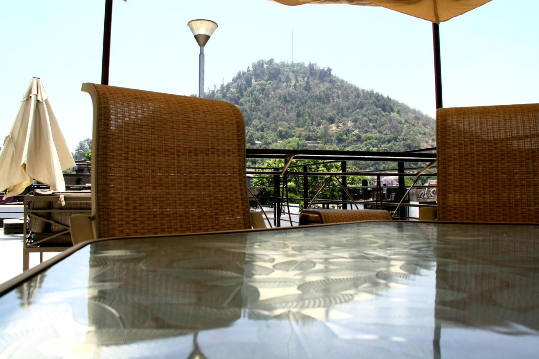 Guanako Rooftop Hostel