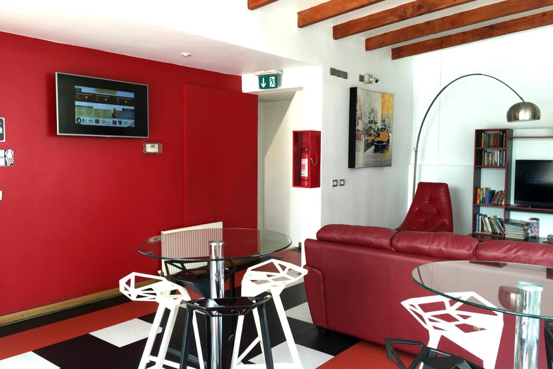 Guanako Rooftop Hostel