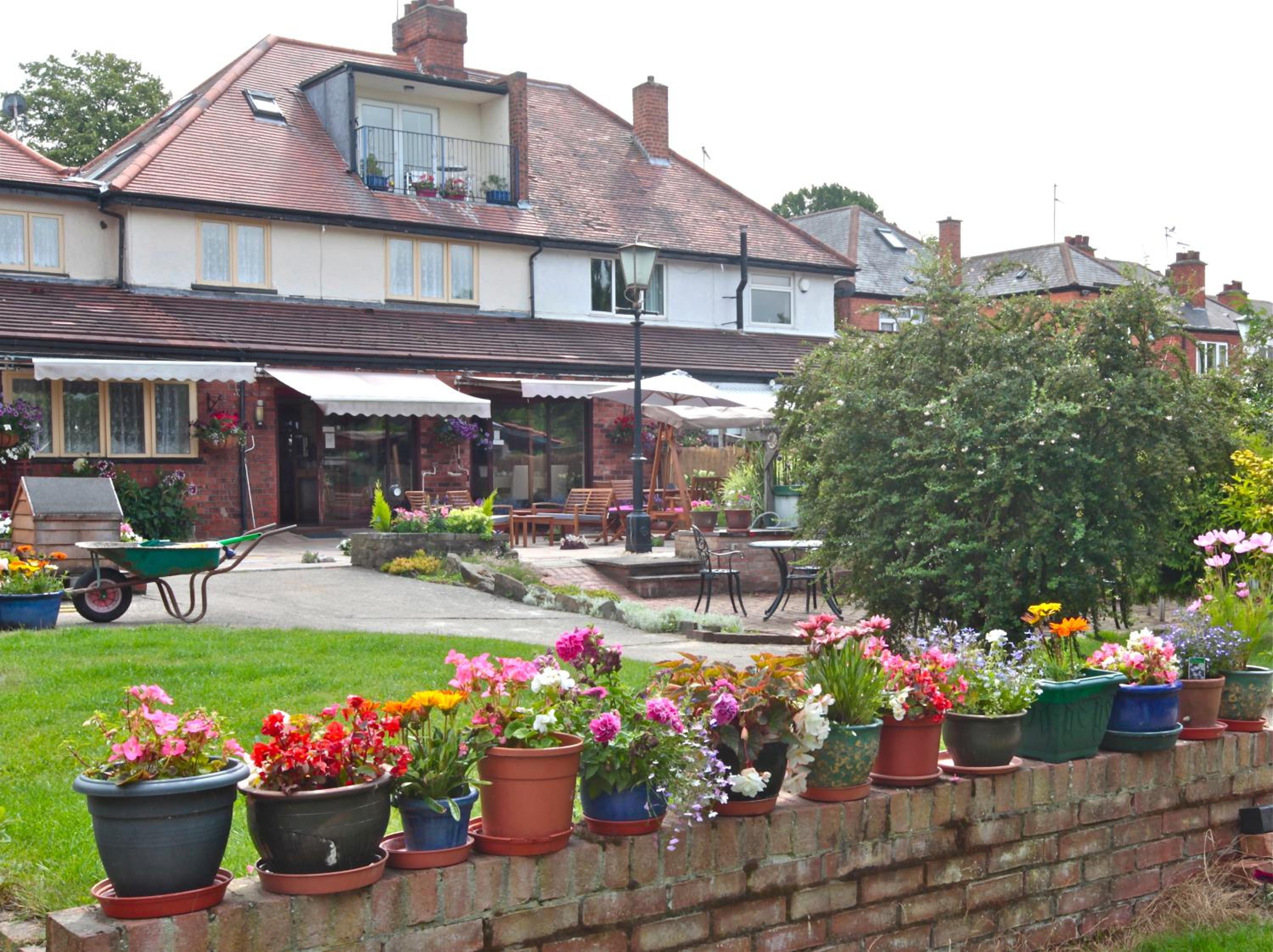 Acorn Guest House in Hull