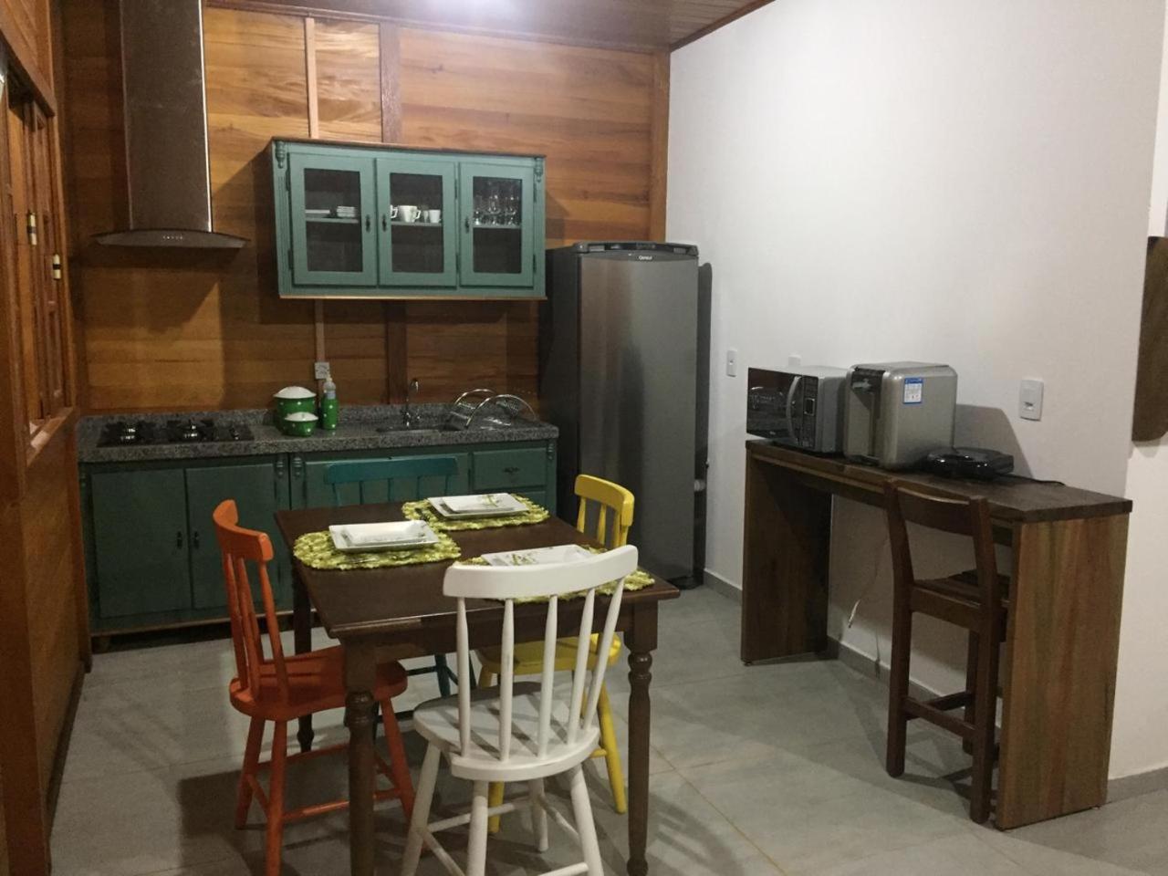 Caminhos da Serra do Tabuleiro - Chalé Araucária