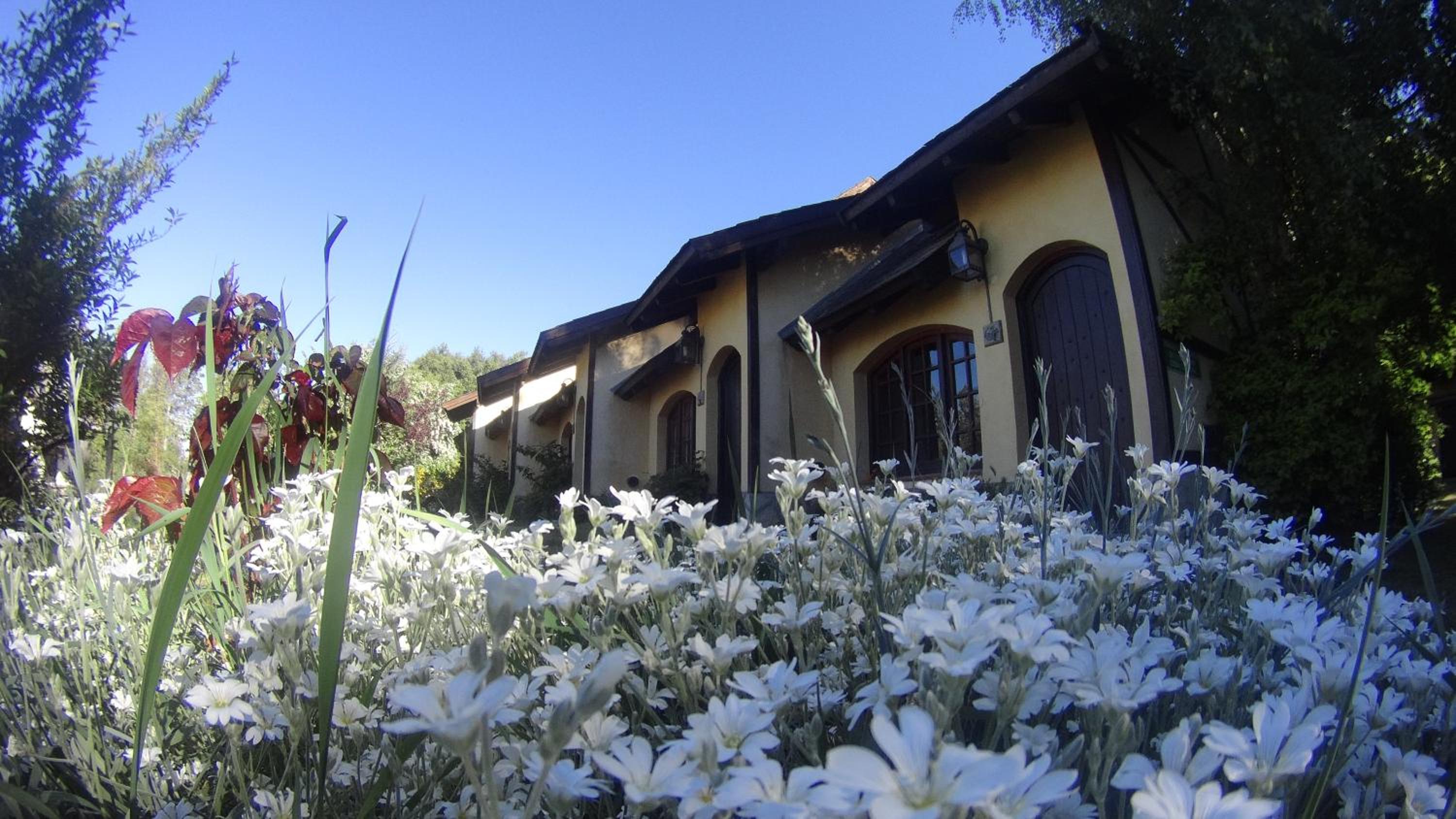 REINA MARIANA Bungalows