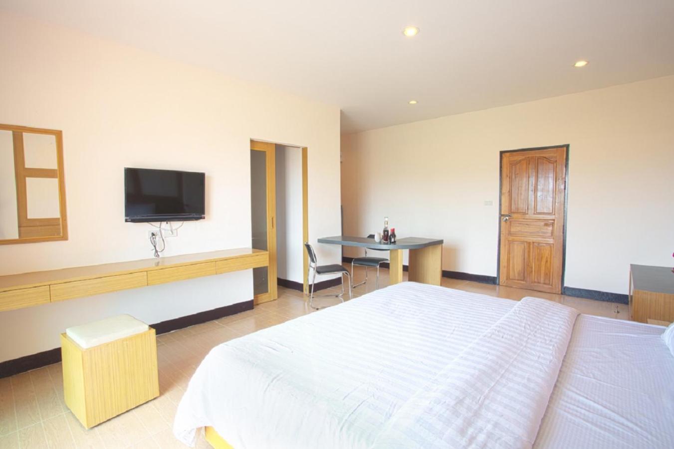 City 1 Residence view 4