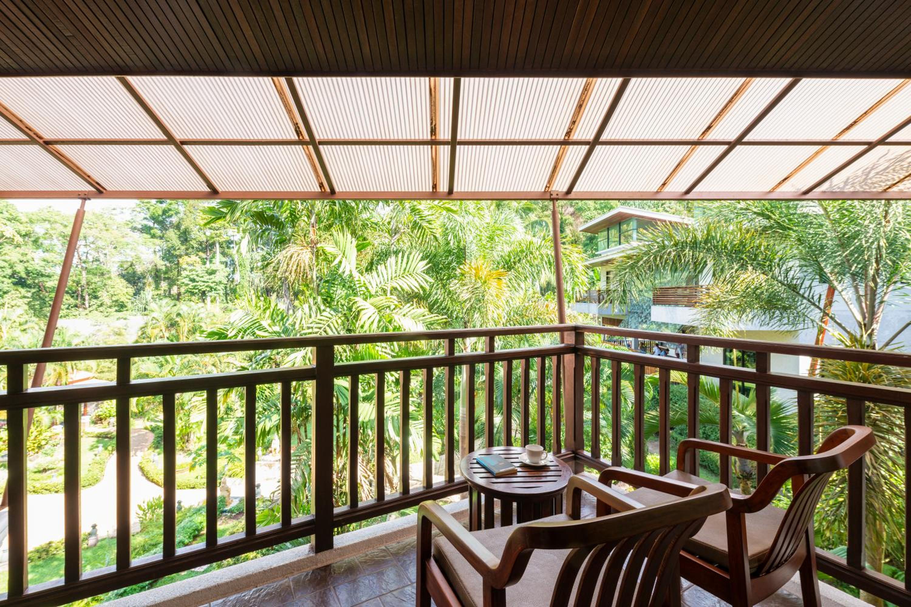 Khaolak Bayfront Resort
