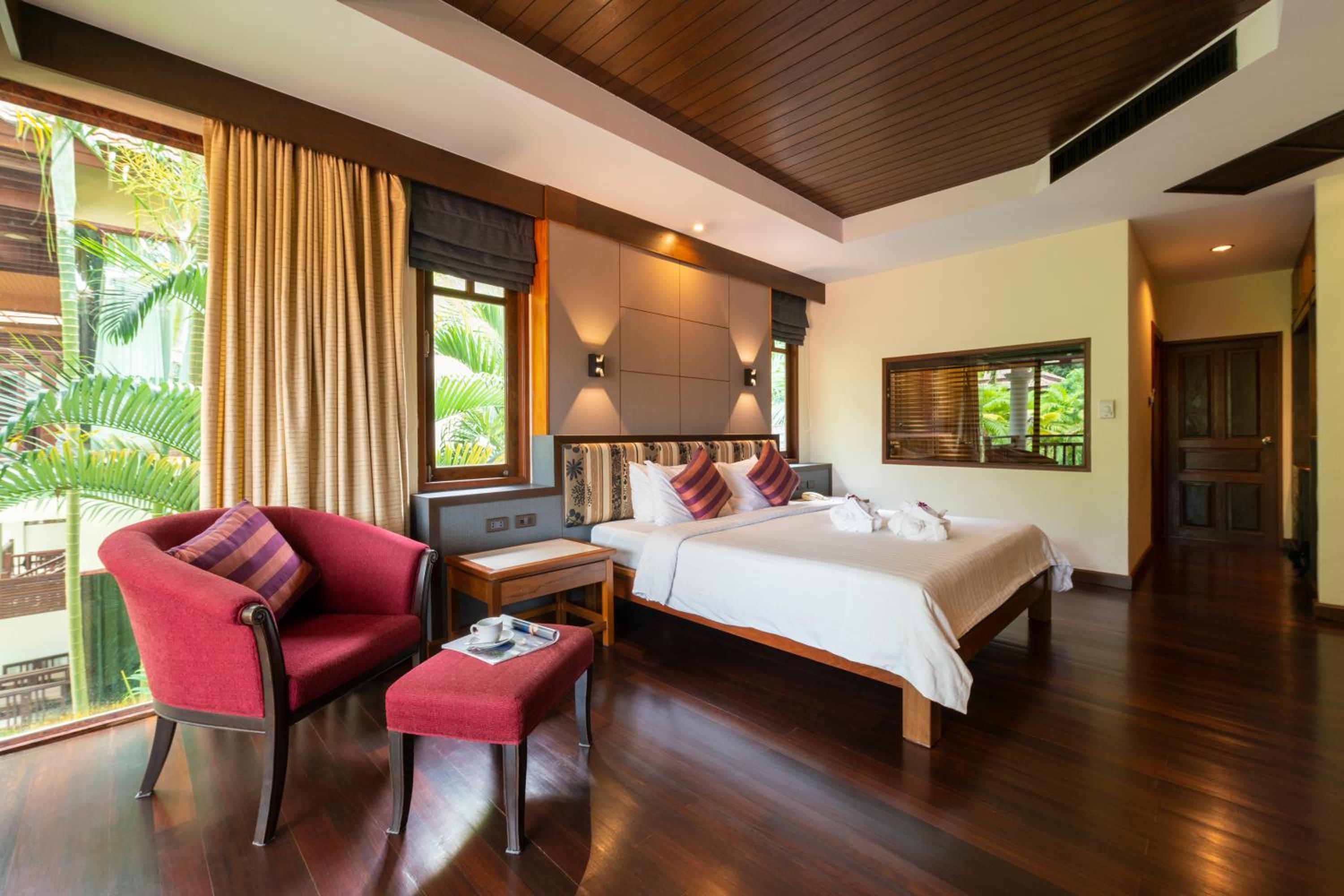 Khaolak Bayfront Resort