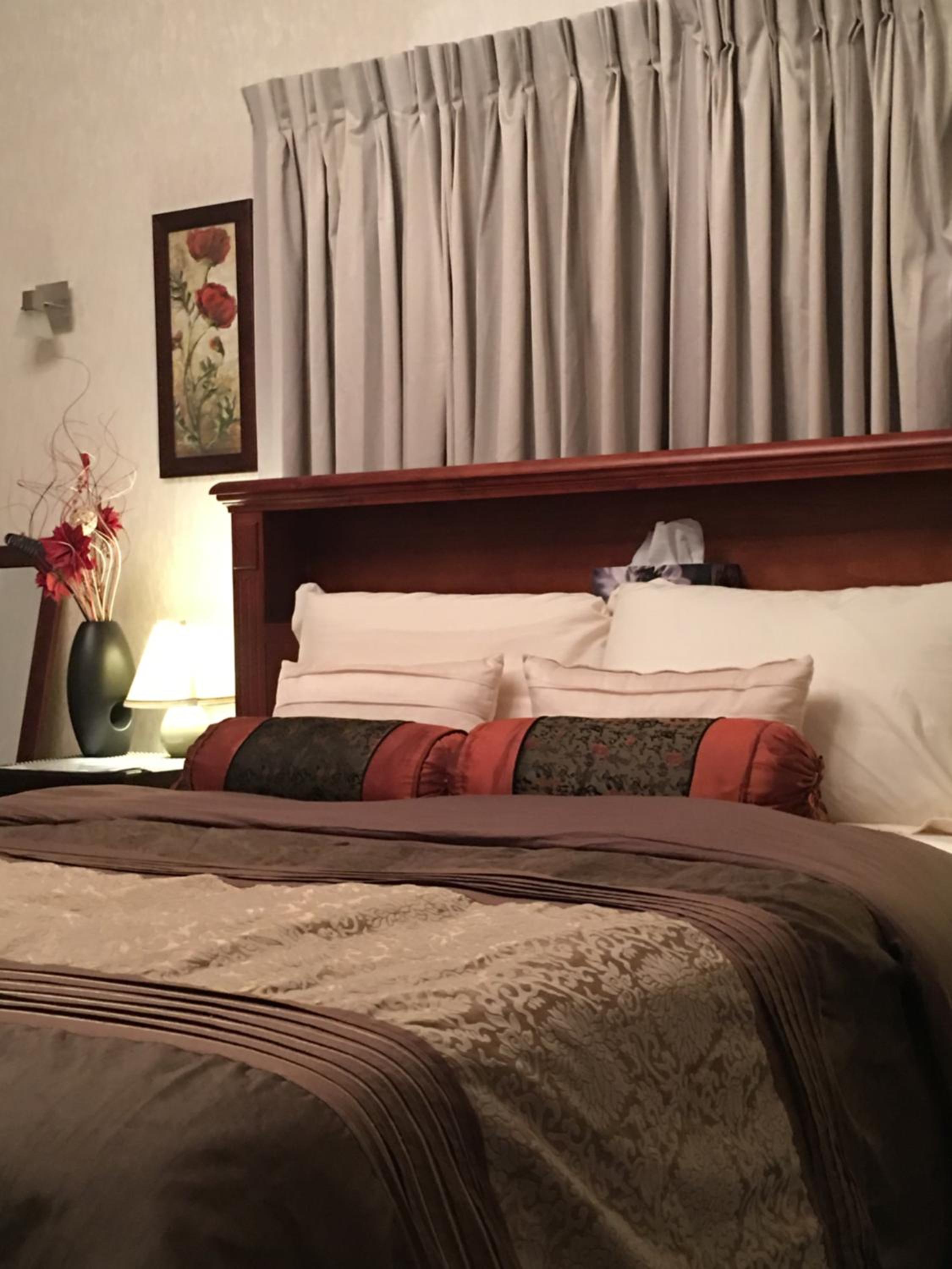 A Cozy Room with It's Own Privacy view 4