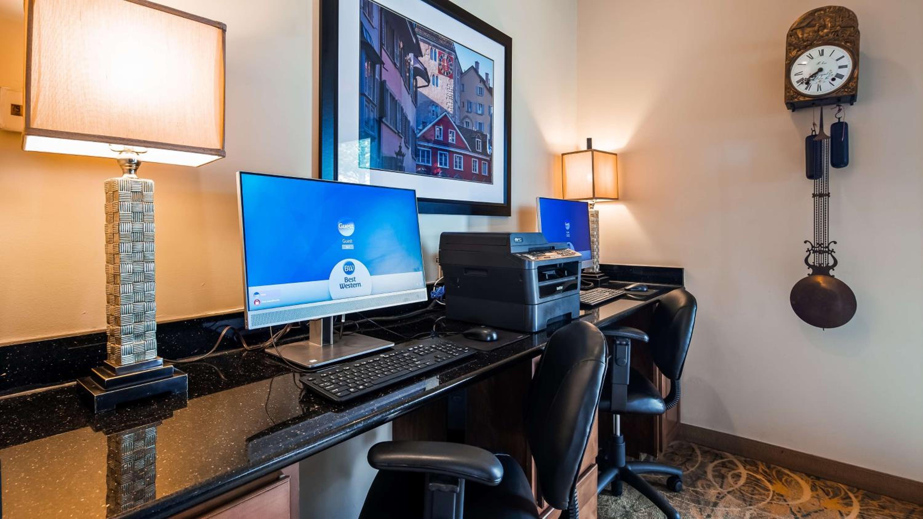 Pecos Vacations - Best Western Swiss Clock Inn - Property Image 12