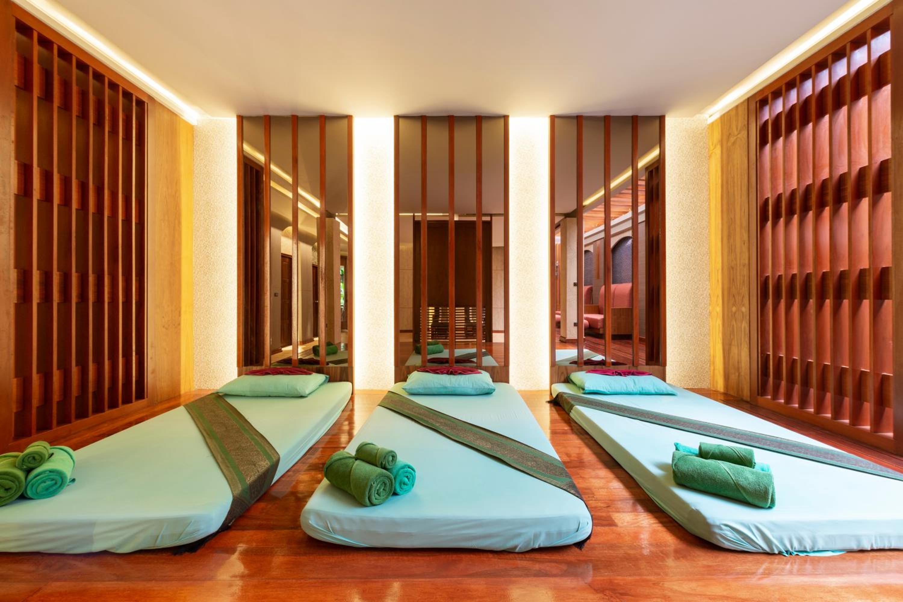 Khaolak Bayfront Resort