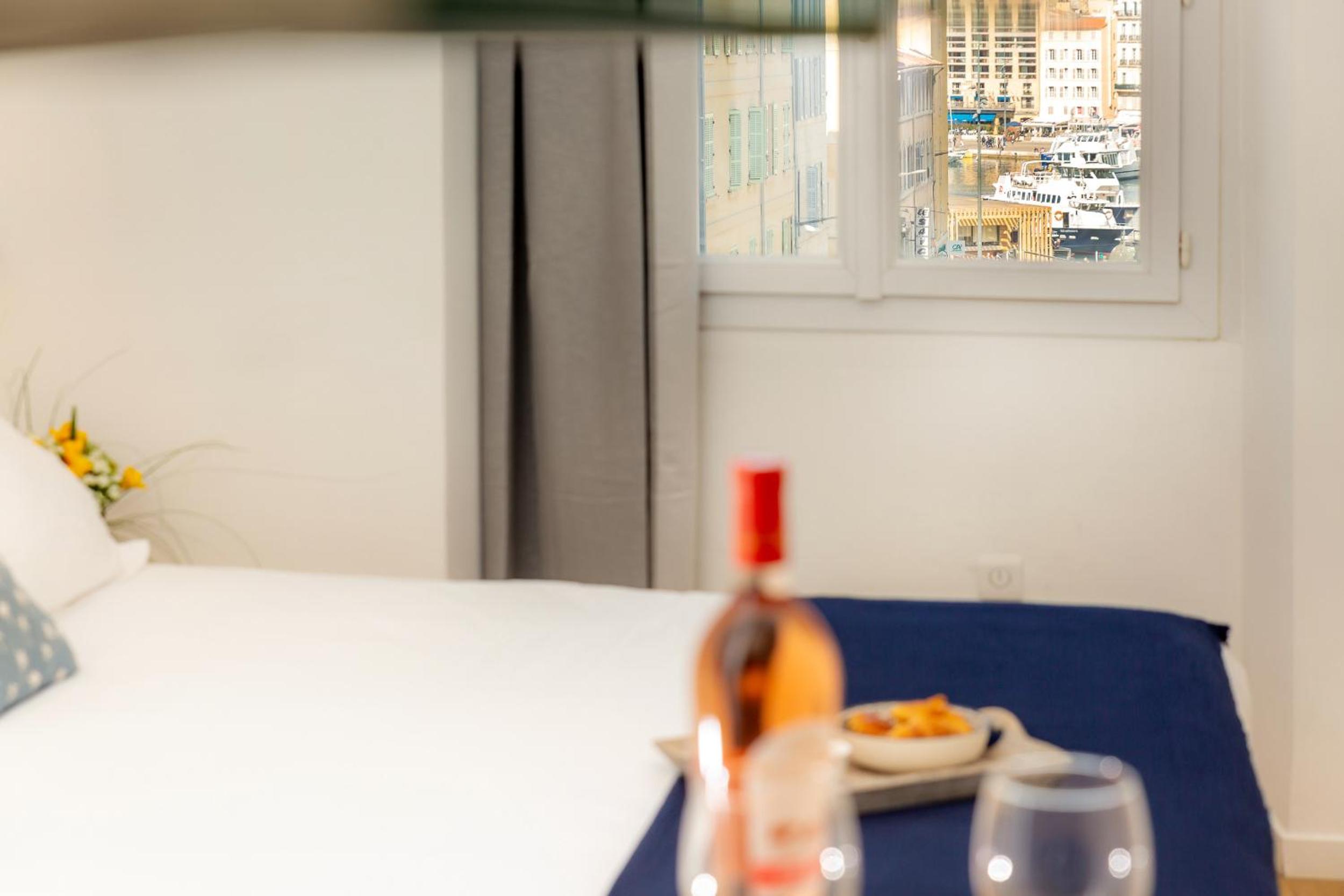 Breteuil – Apartment at the Old Port