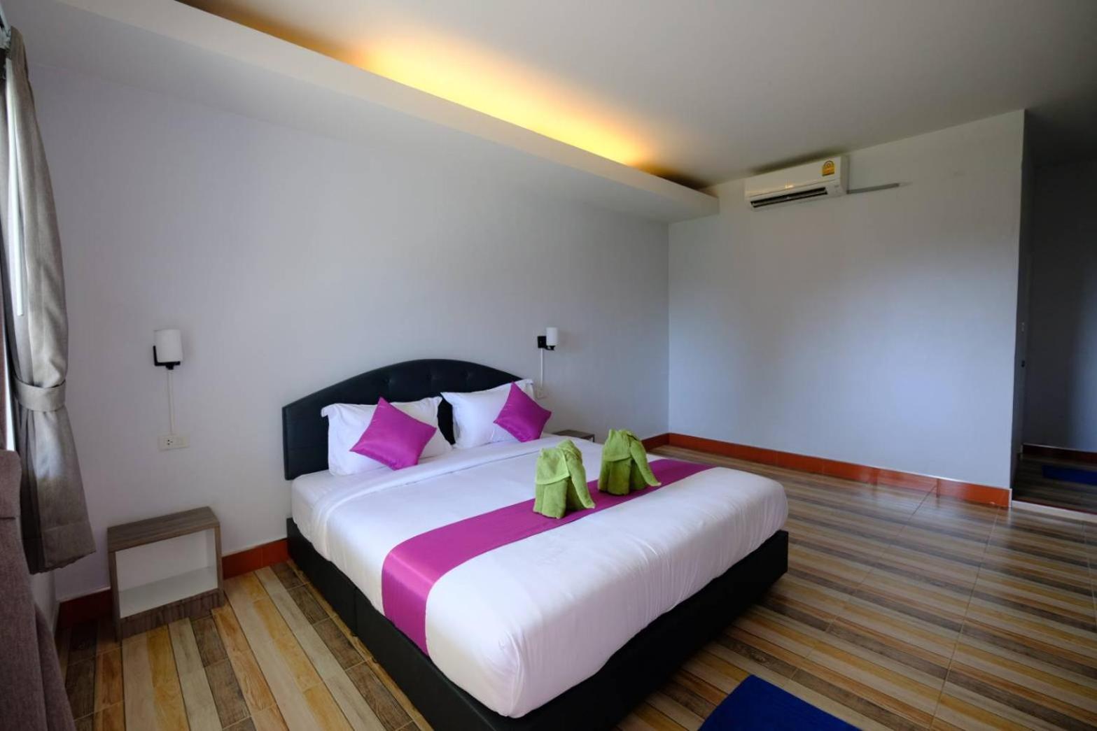 Plaloma Resort Lipe view 4