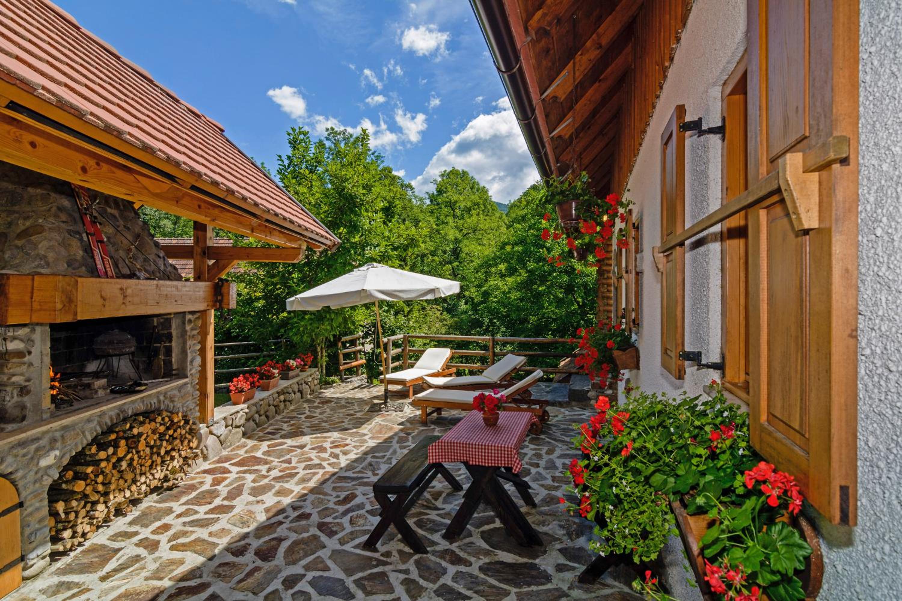 Holiday House Sobol view 4