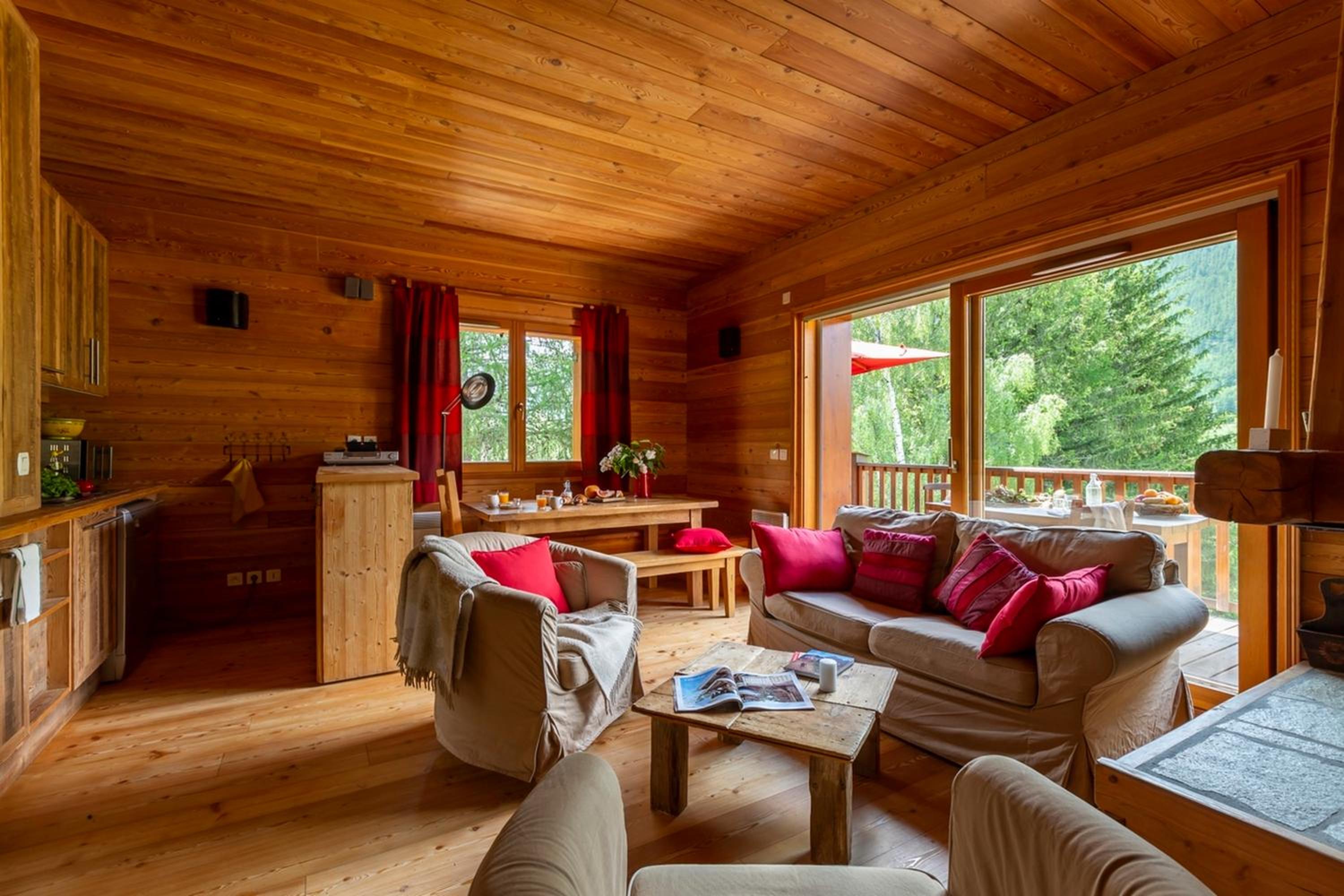 La Cabane de Serre-Chevalier, dans un esprit chalet, commune de Le Monêtier-les-Bains view 5